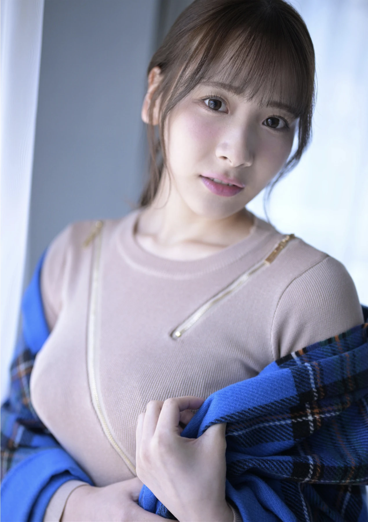 Himeka Iori 庵ひめか, 週刊現代デジタル写真集 「Ｌカップお届け！」 Set.01