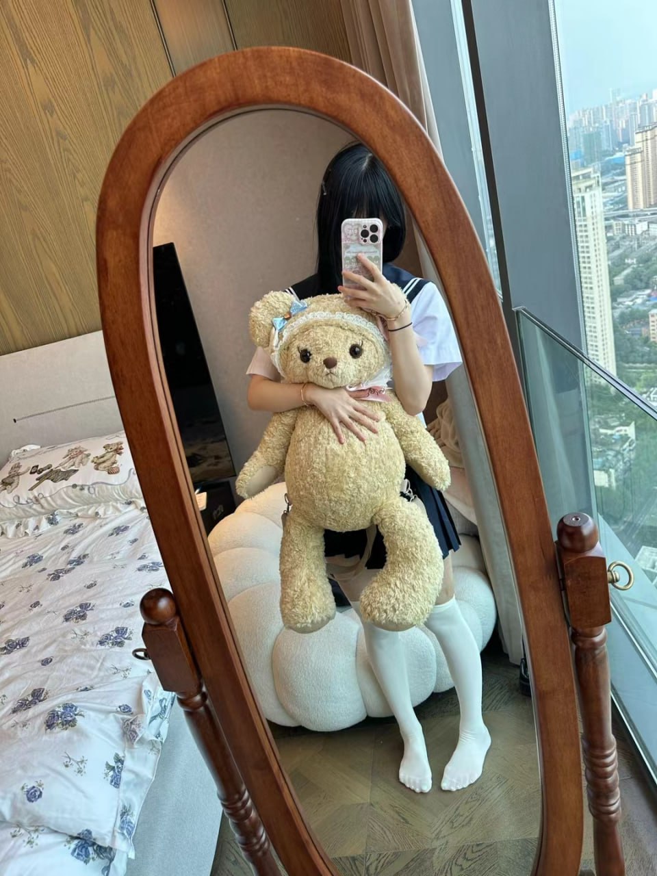 可爱清纯萝莉嫩妹子大尺度私拍收费套图视频