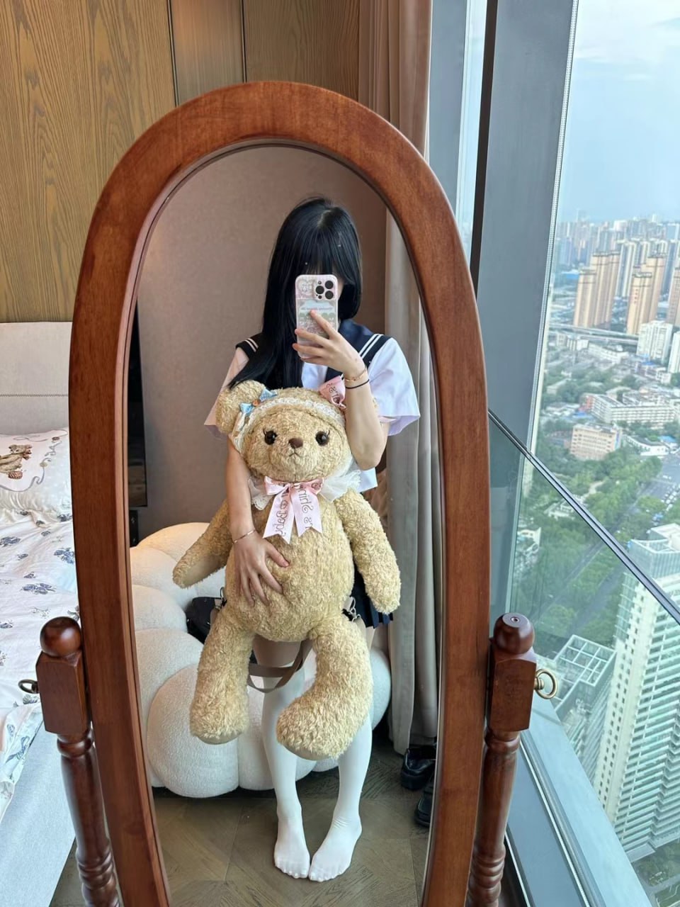 可爱清纯萝莉嫩妹子大尺度私拍收费套图视频