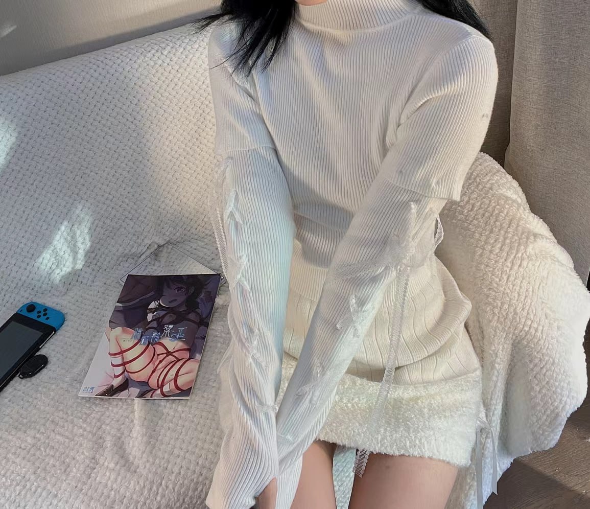 可爱清纯萝莉嫩妹子大尺度私拍收费套图视频