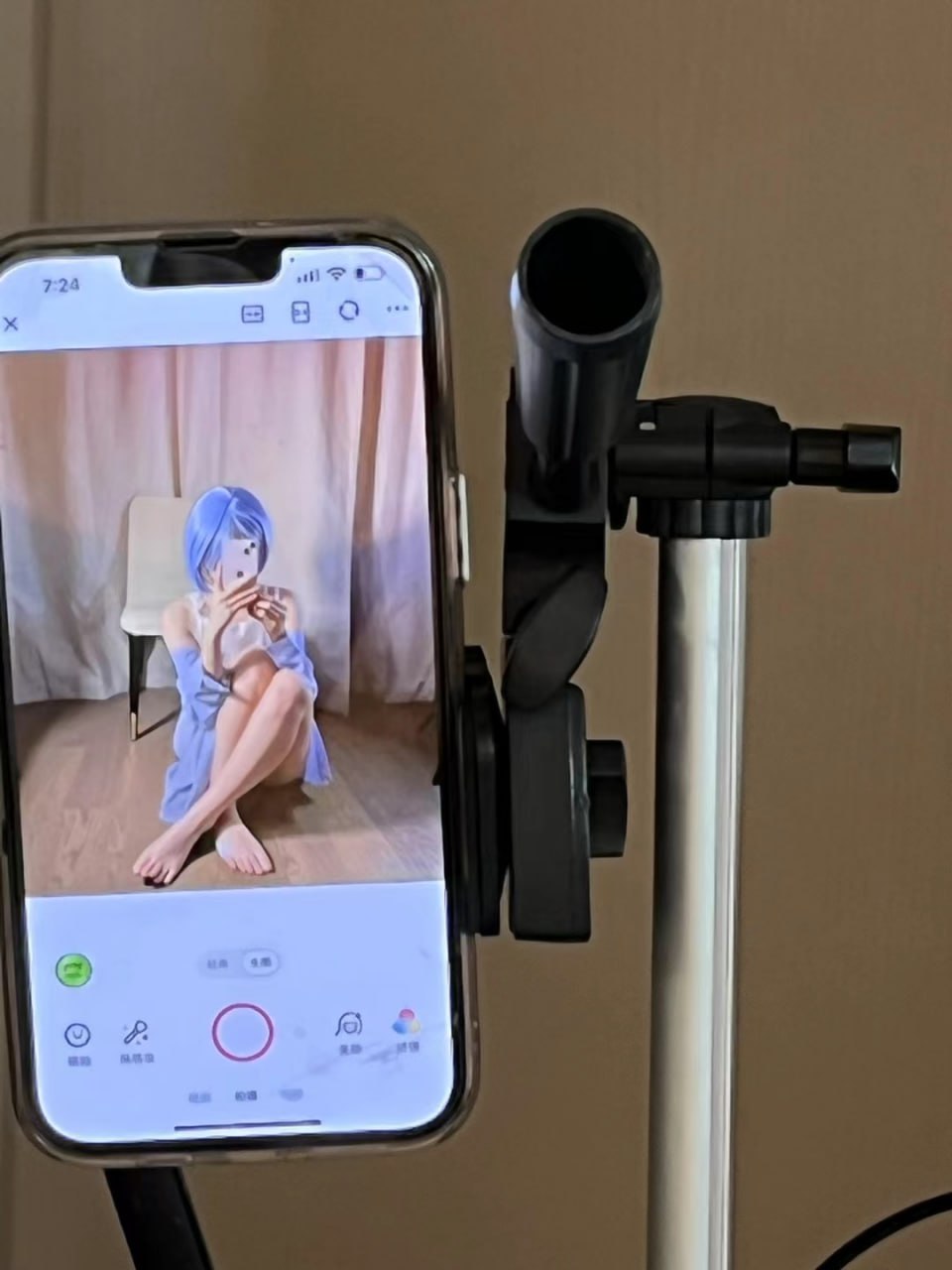 可爱清纯萝莉嫩妹子大尺度私拍收费套图视频