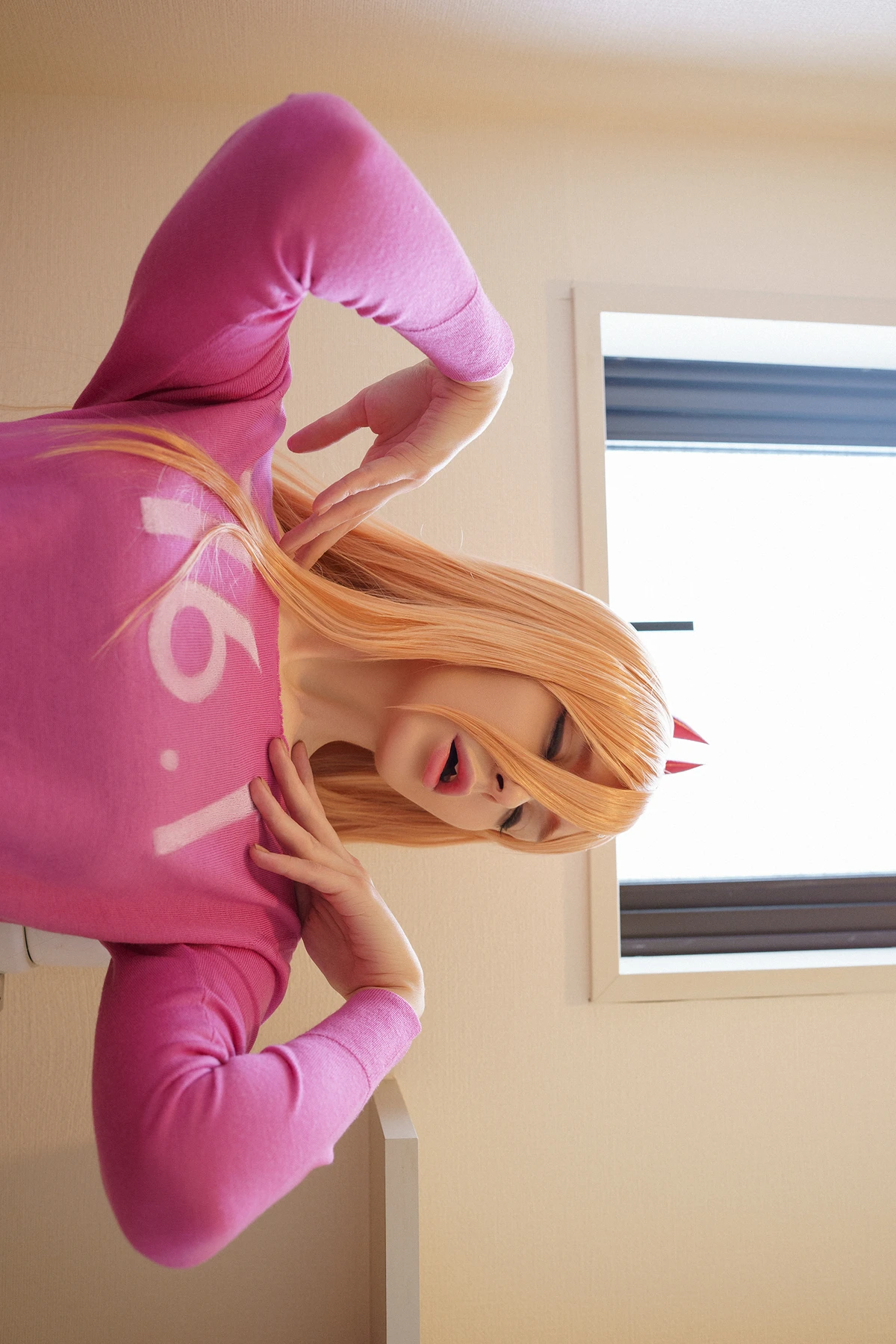 Cosplay Vinnegal – Power Chainsaw Man
