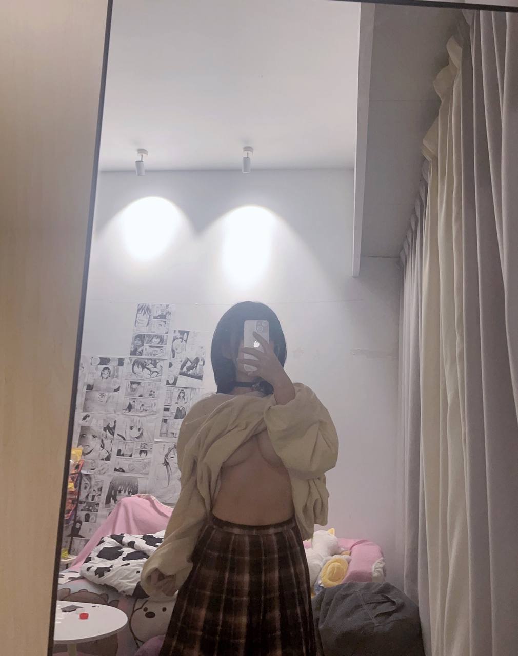 推特极品颜值身材的学生妹自拍，这奶子真不小，颜值高身材极品，简直人间极品