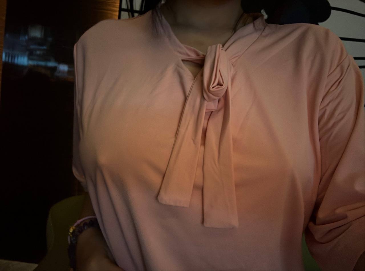 推特极品颜值身材的学生妹自拍，这奶子真不小，颜值高身材极品，简直人间极品