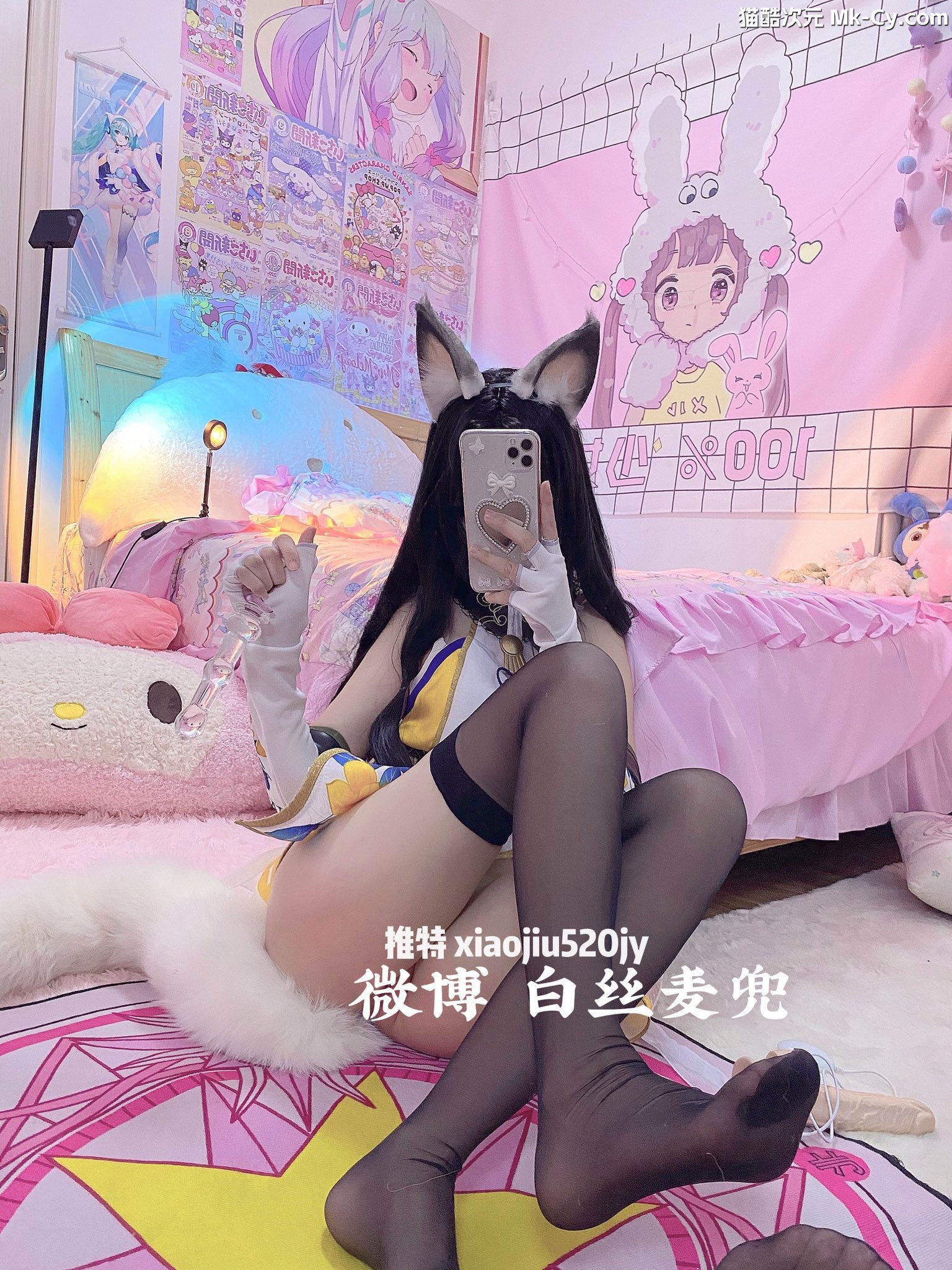 最新网红瓜曝光，抖音二次元卡哇伊可盐可甜高颜美少女【小九酱】露脸定制私拍，美鲍美菊道具自慰啪啪呻吟销魂，撸点很高