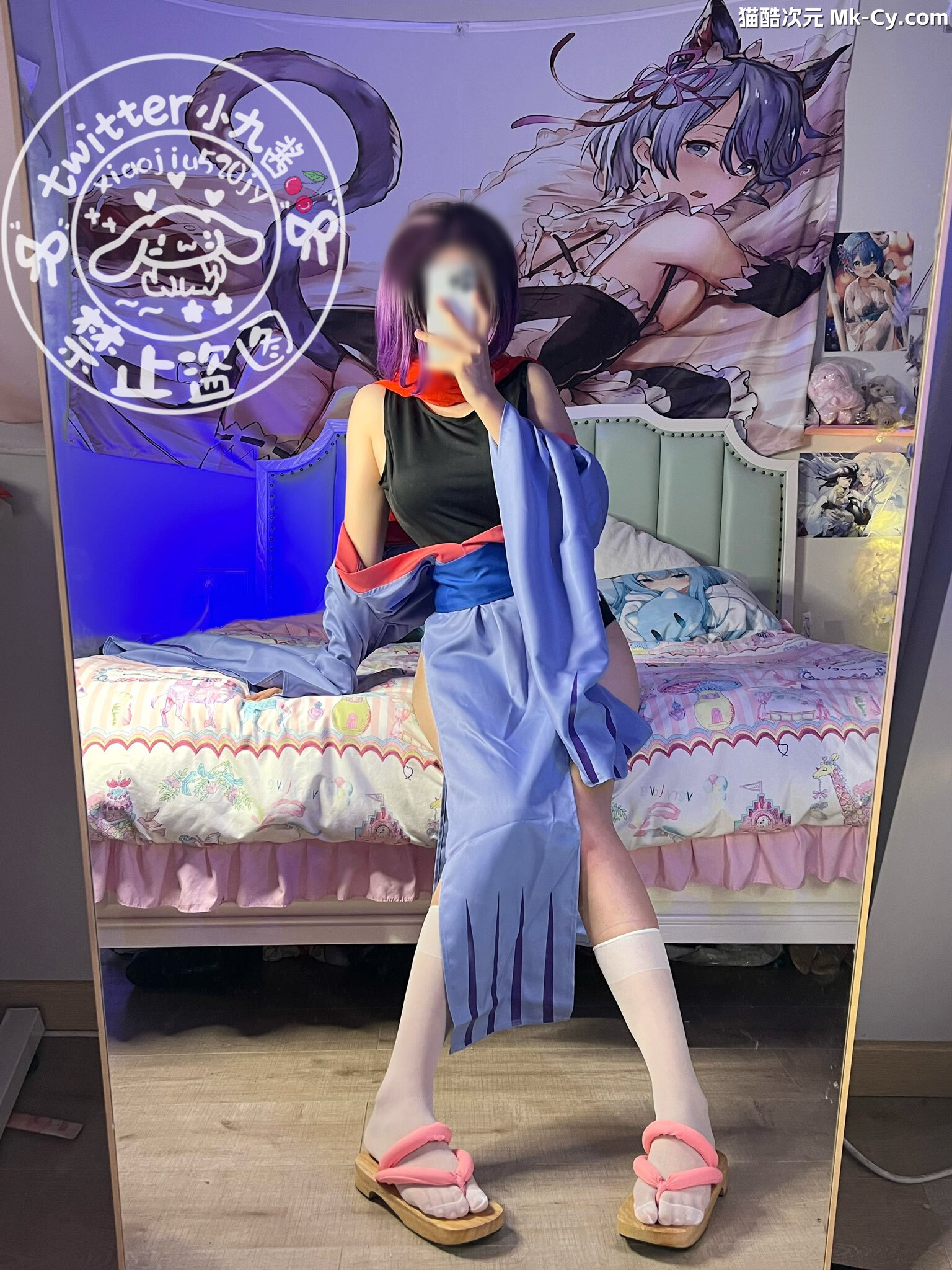 最新网红瓜曝光，抖音二次元卡哇伊可盐可甜高颜美少女【小九酱】露脸定制私拍，美鲍美菊道具自慰啪啪呻吟销魂，撸点很高