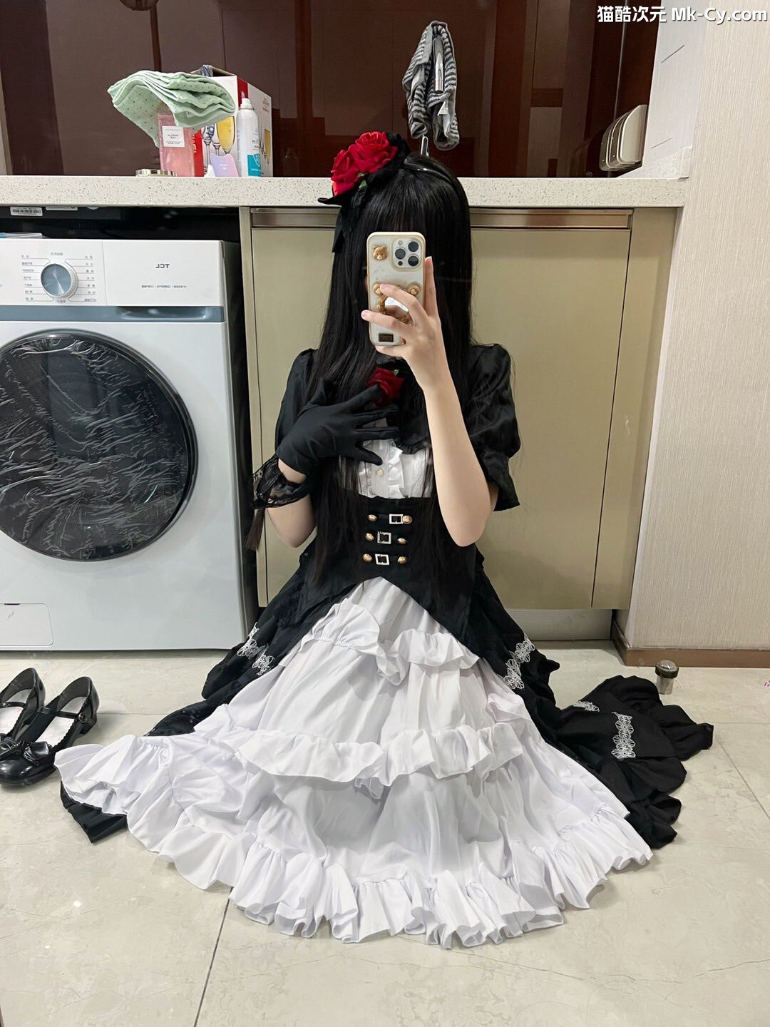 最新网红瓜曝光，抖音二次元卡哇伊可盐可甜高颜美少女【小九酱】露脸定制私拍，美鲍美菊道具自慰啪啪呻吟销魂，撸点很高