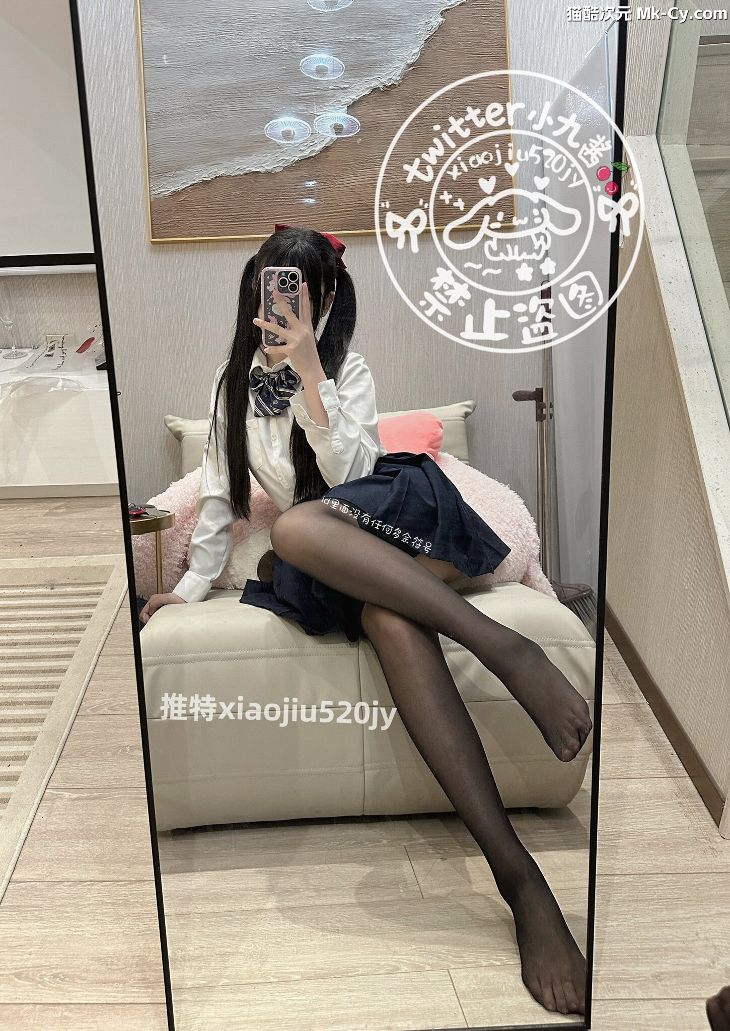 最新网红瓜曝光，抖音二次元卡哇伊可盐可甜高颜美少女【小九酱】露脸定制私拍，美鲍美菊道具自慰啪啪呻吟销魂，撸点很高