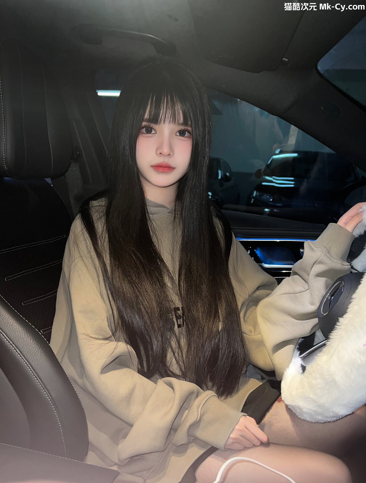 最新网红瓜曝光，抖音二次元卡哇伊可盐可甜高颜美少女【小九酱】露脸定制私拍，美鲍美菊道具自慰啪啪呻吟销魂，撸点很高