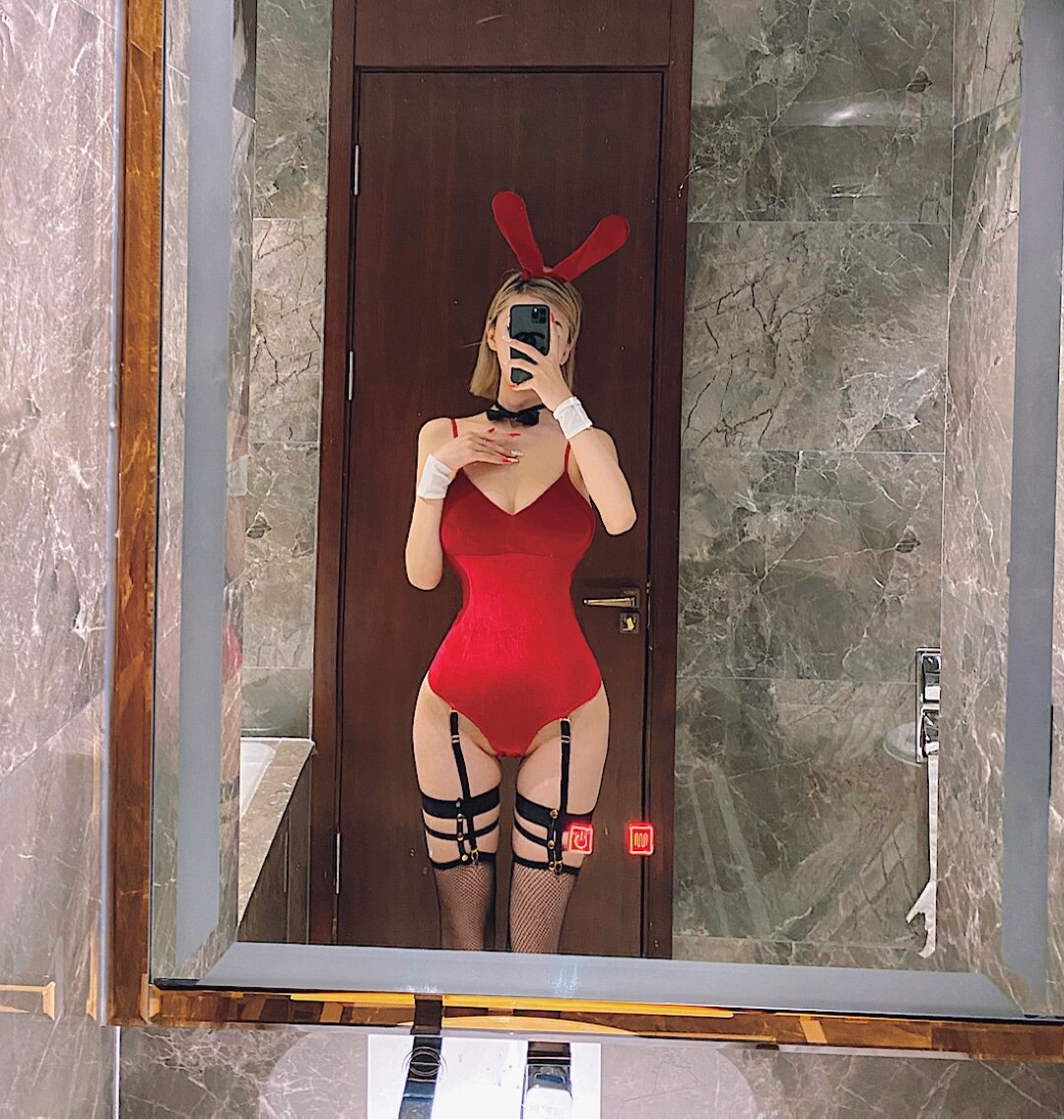 脸红Dearie_ 微密圈兔女郎合集