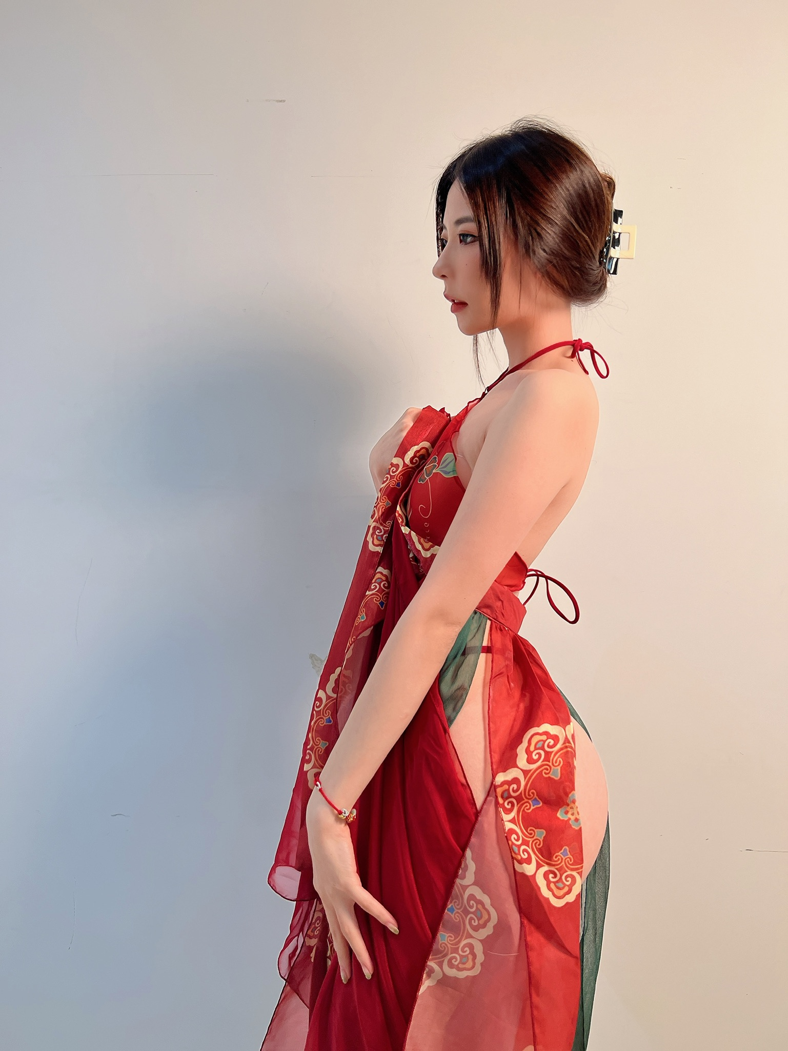 抖音百万网红【陈妮妮】极品美臀微密圈VIP视图福兔迎春