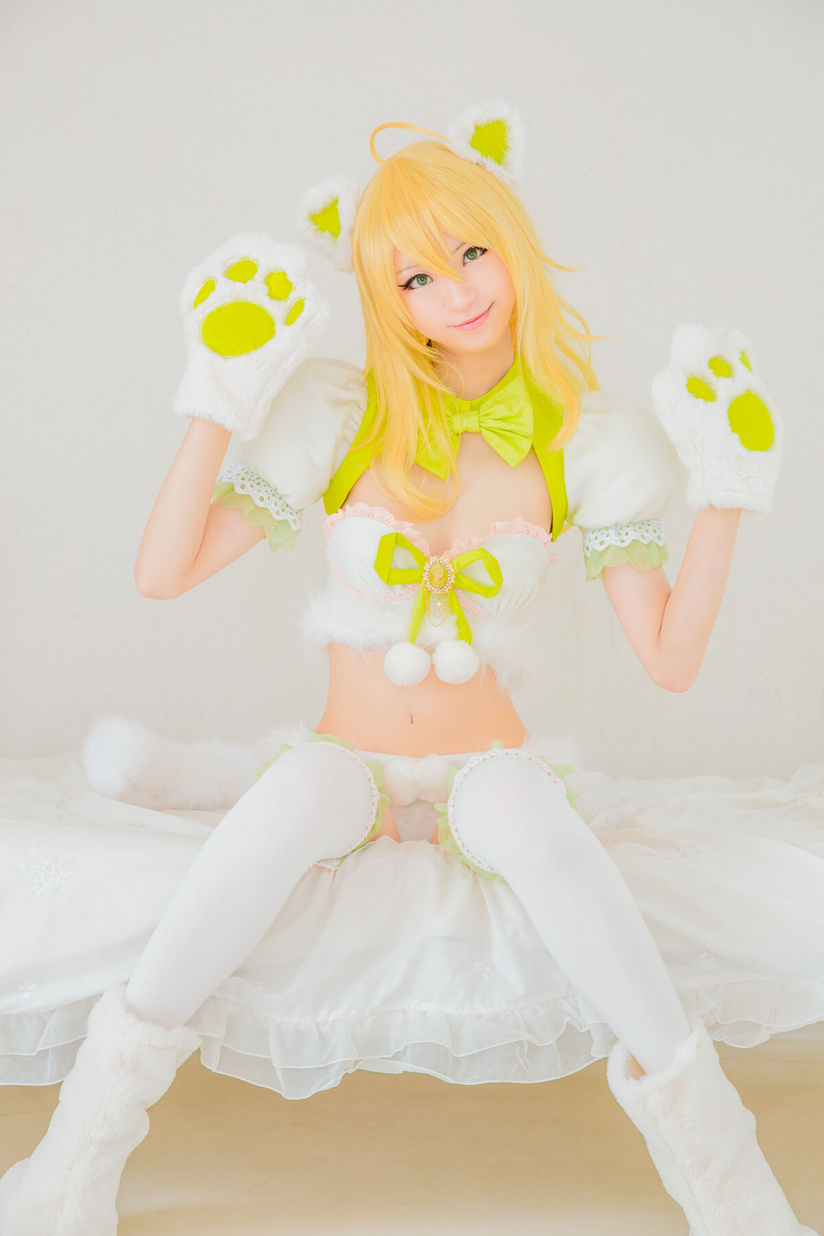 Coser@Mikehouse ミケ - Top Idol Sleeping Beauty Part02
