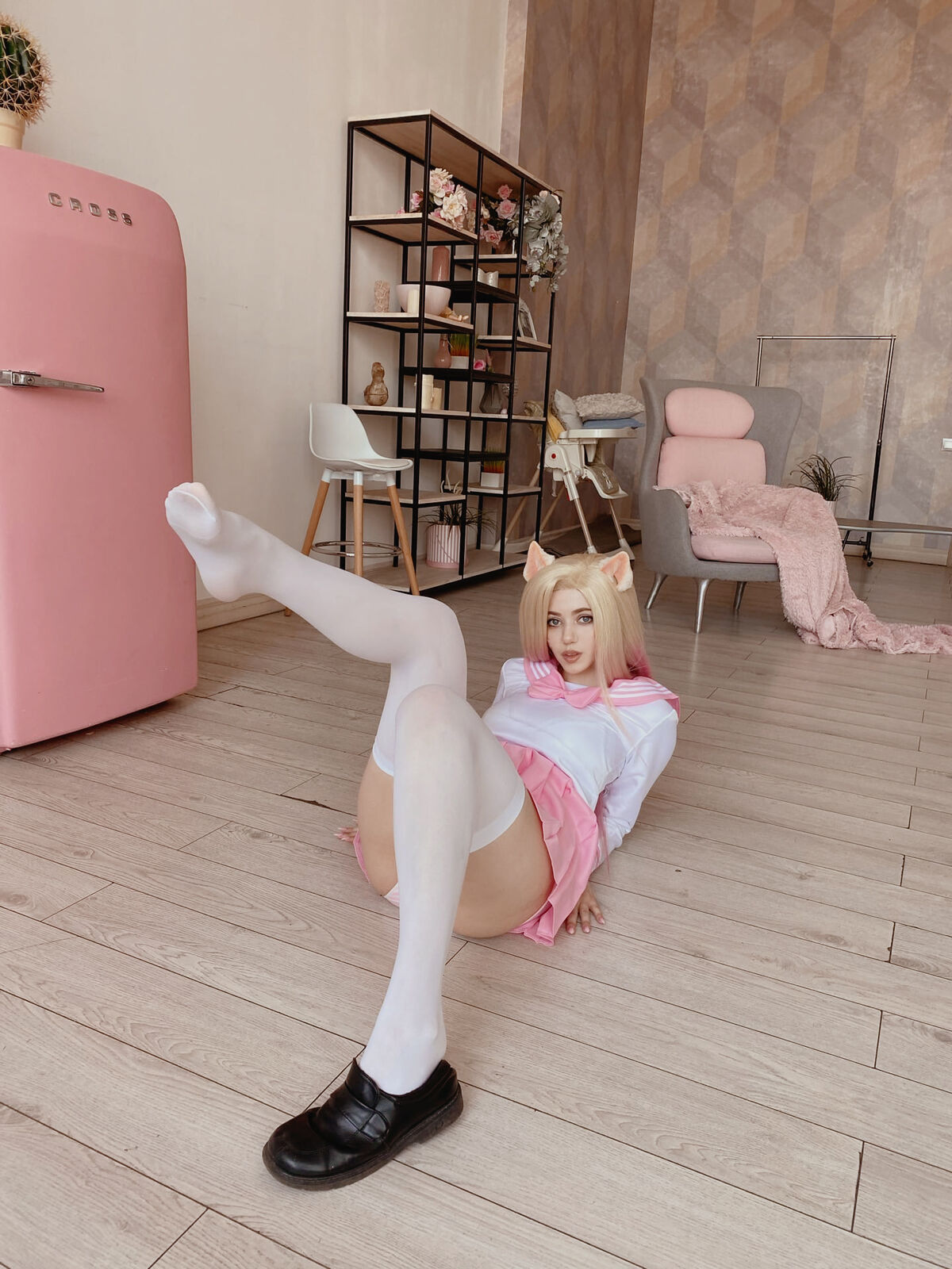 Coser@Alina Becker - Ahri Schoolgirl Part02