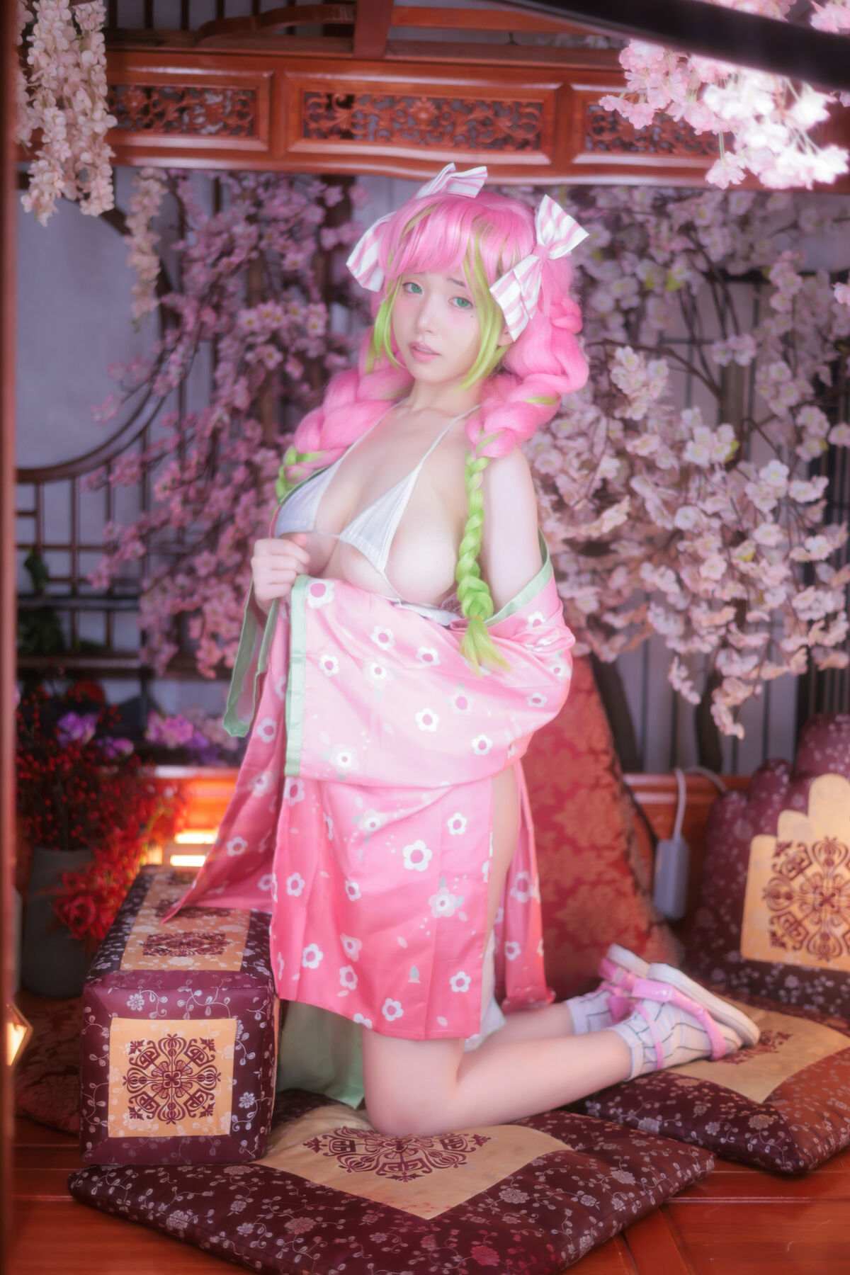 Yeon Woo 연우 - MITSURI Part02