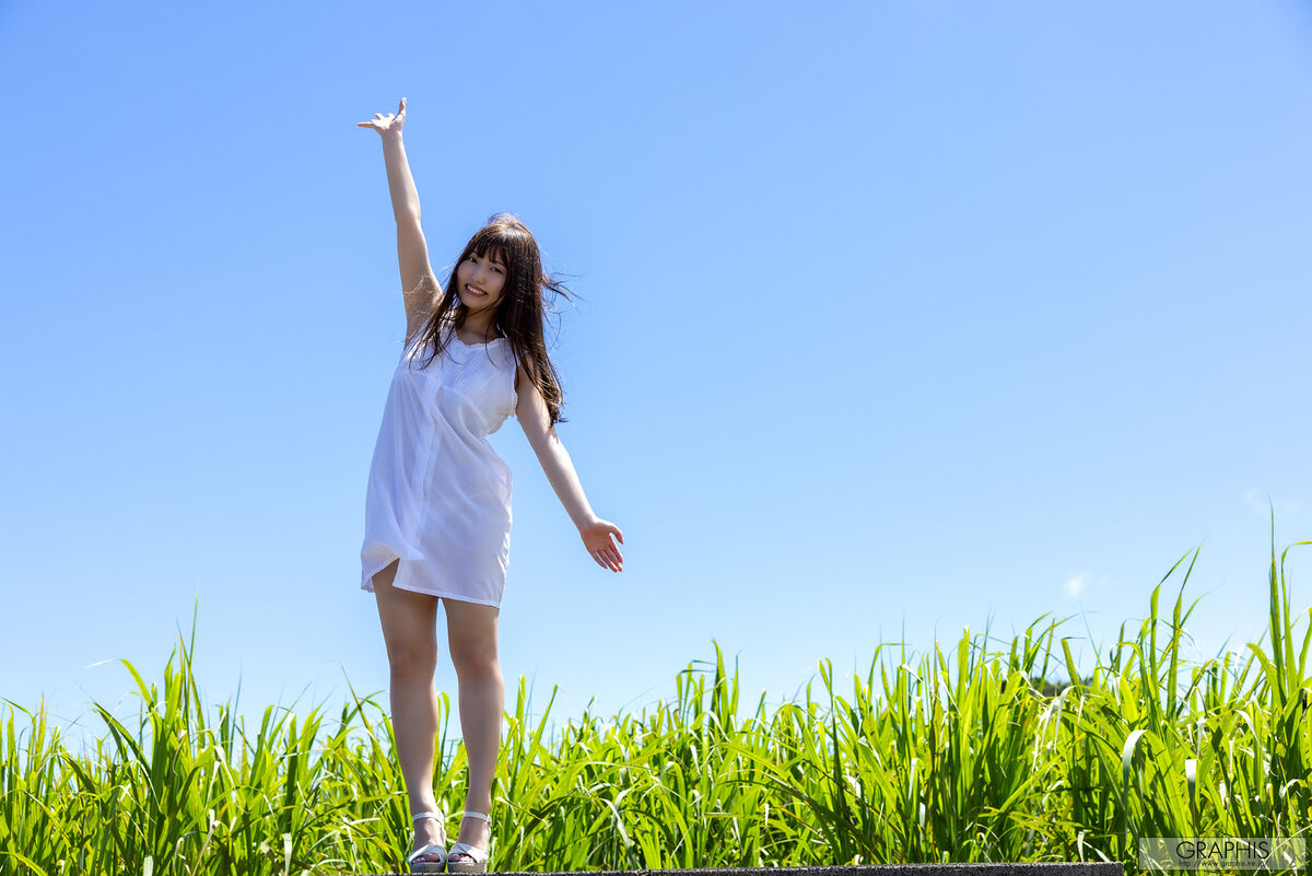 Miyu Aizawa 逢沢みゆ - Graphis New Years Holiday SPECIAL 2025-2026 Come Across Vol.1-2