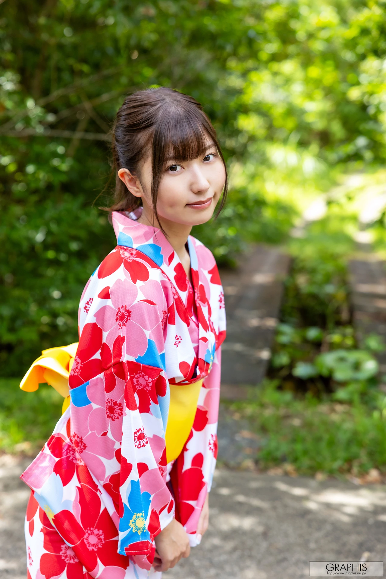 Miyu Aizawa 逢沢みゆ, Graphis New Year’s HolSet.01ziday Special 2026 Vol.05