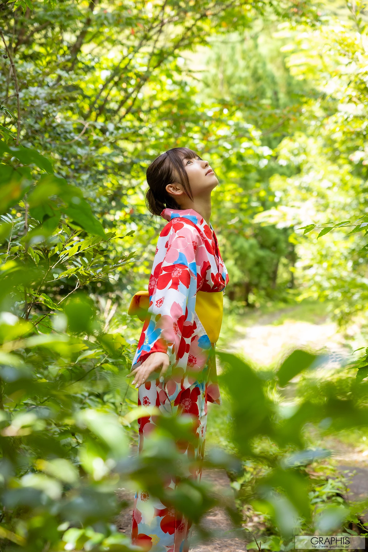 Miyu Aizawa 逢沢みゆ, Graphis New Year’s HolSet.01ziday Special 2026 Vol.05