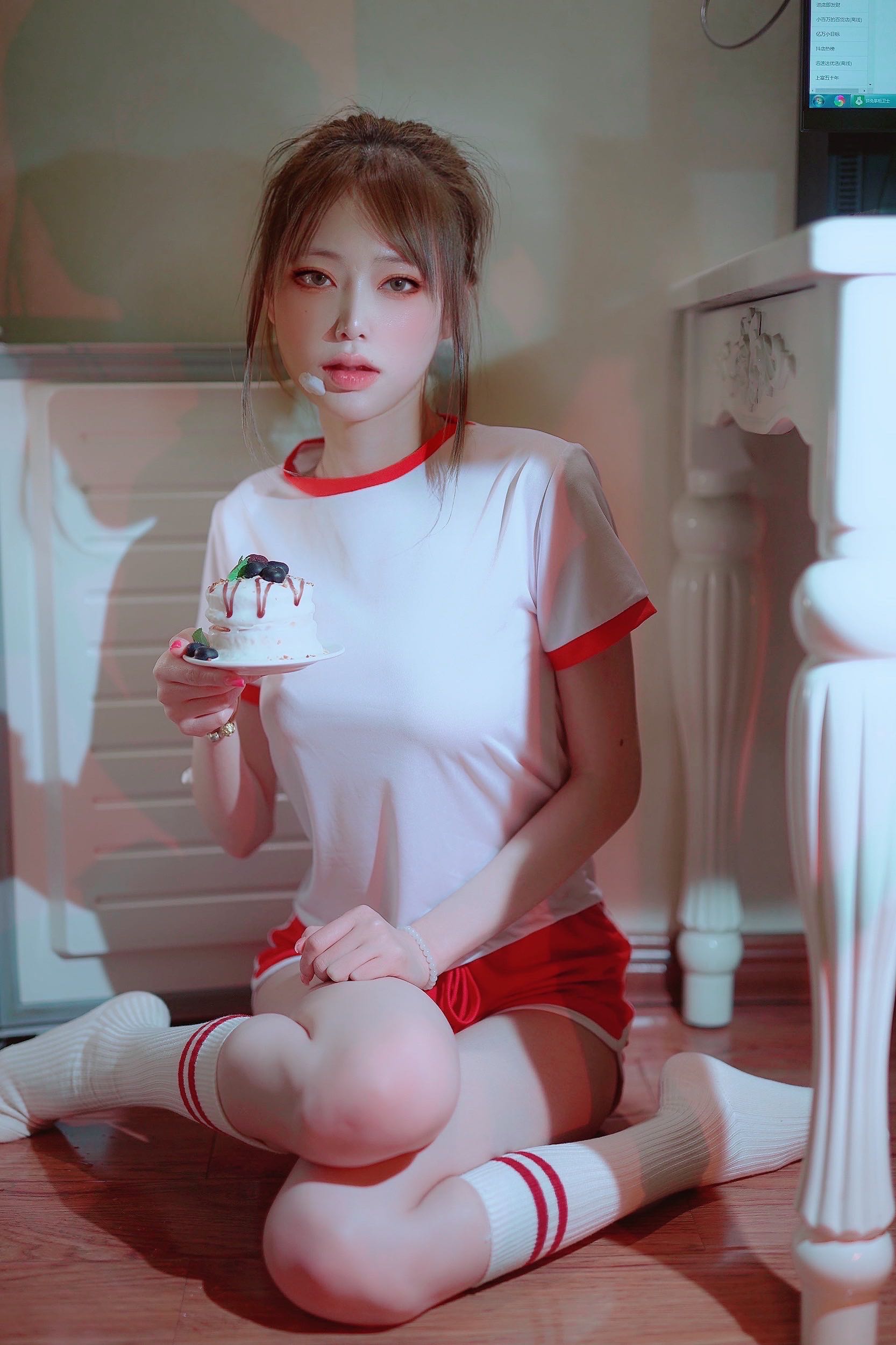 微密圈布尔玛图包抖音张铁囡