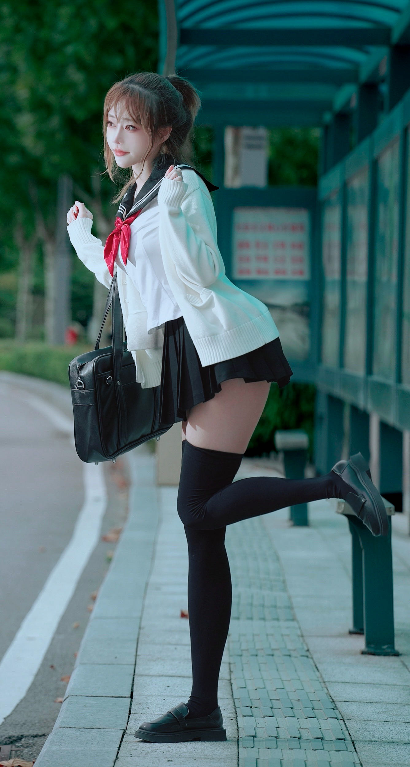 微密圈布尔玛图包抖音张铁囡