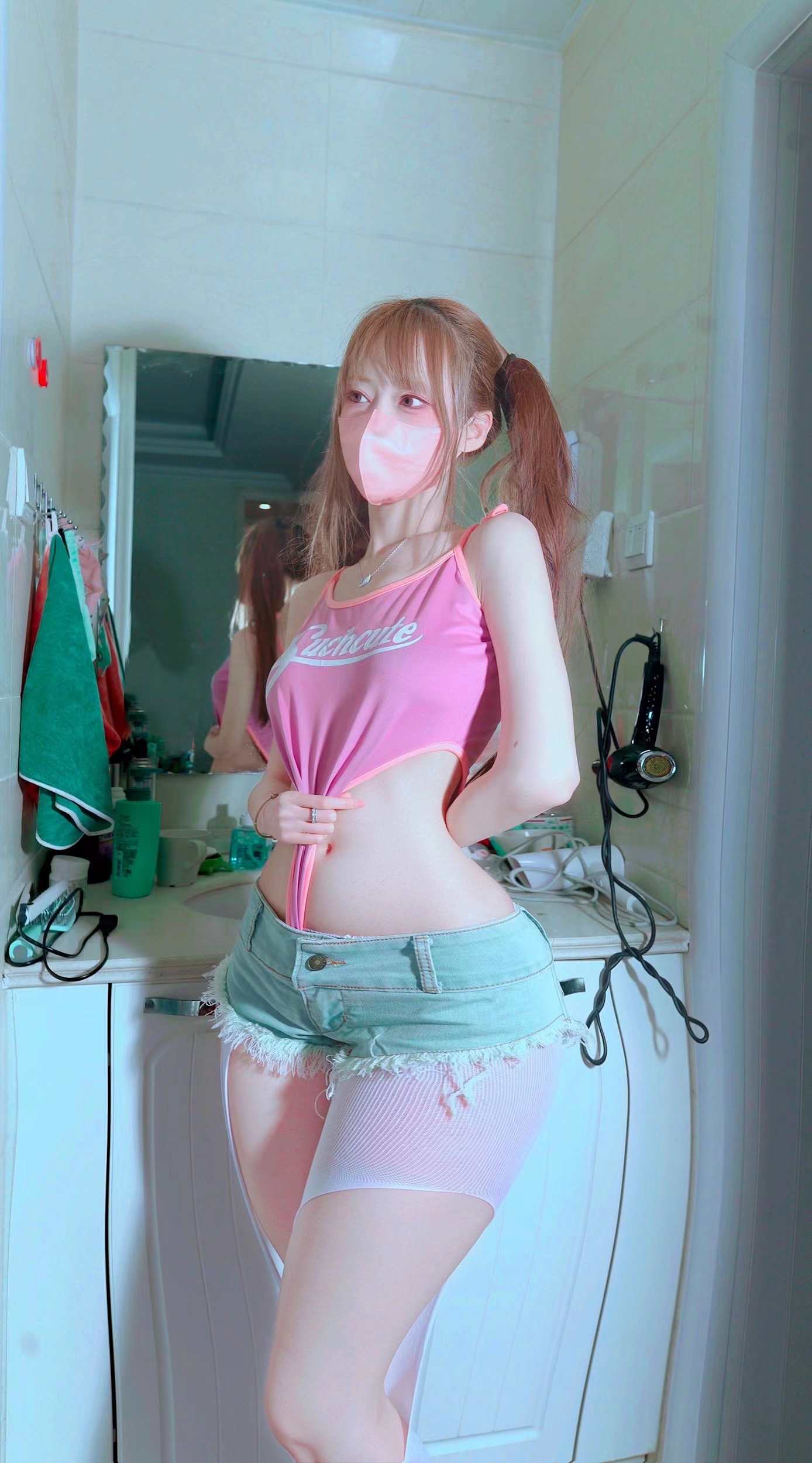 微密圈布尔玛图包抖音张铁囡