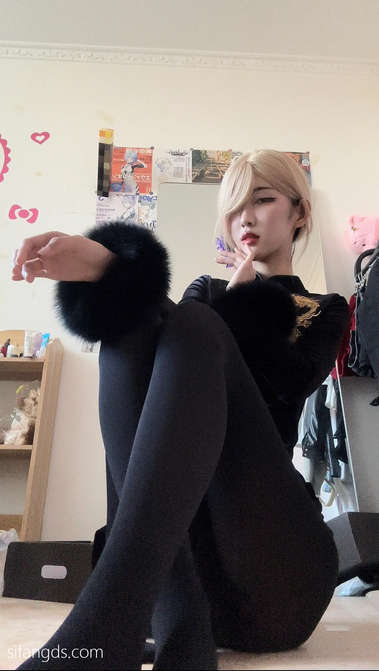 抖音40万粉网红@行简定制