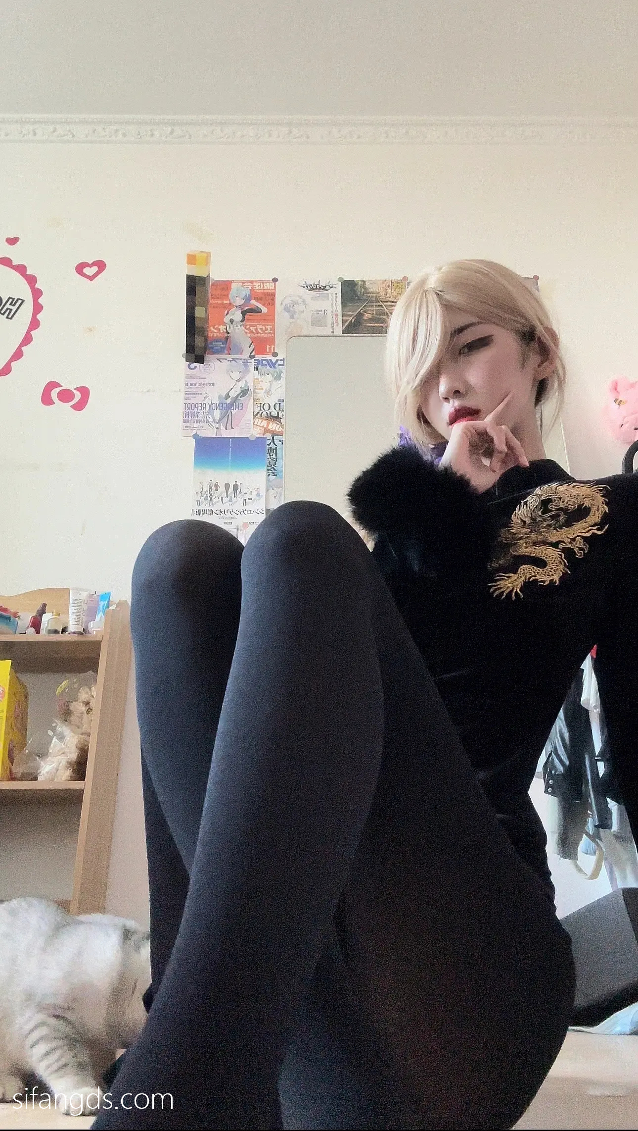 抖音40万粉网红@行简定制