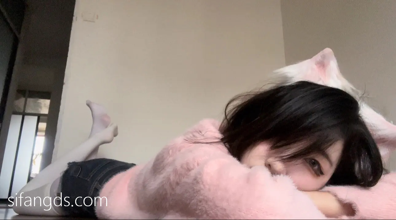 抖音40万粉网红@行简定制