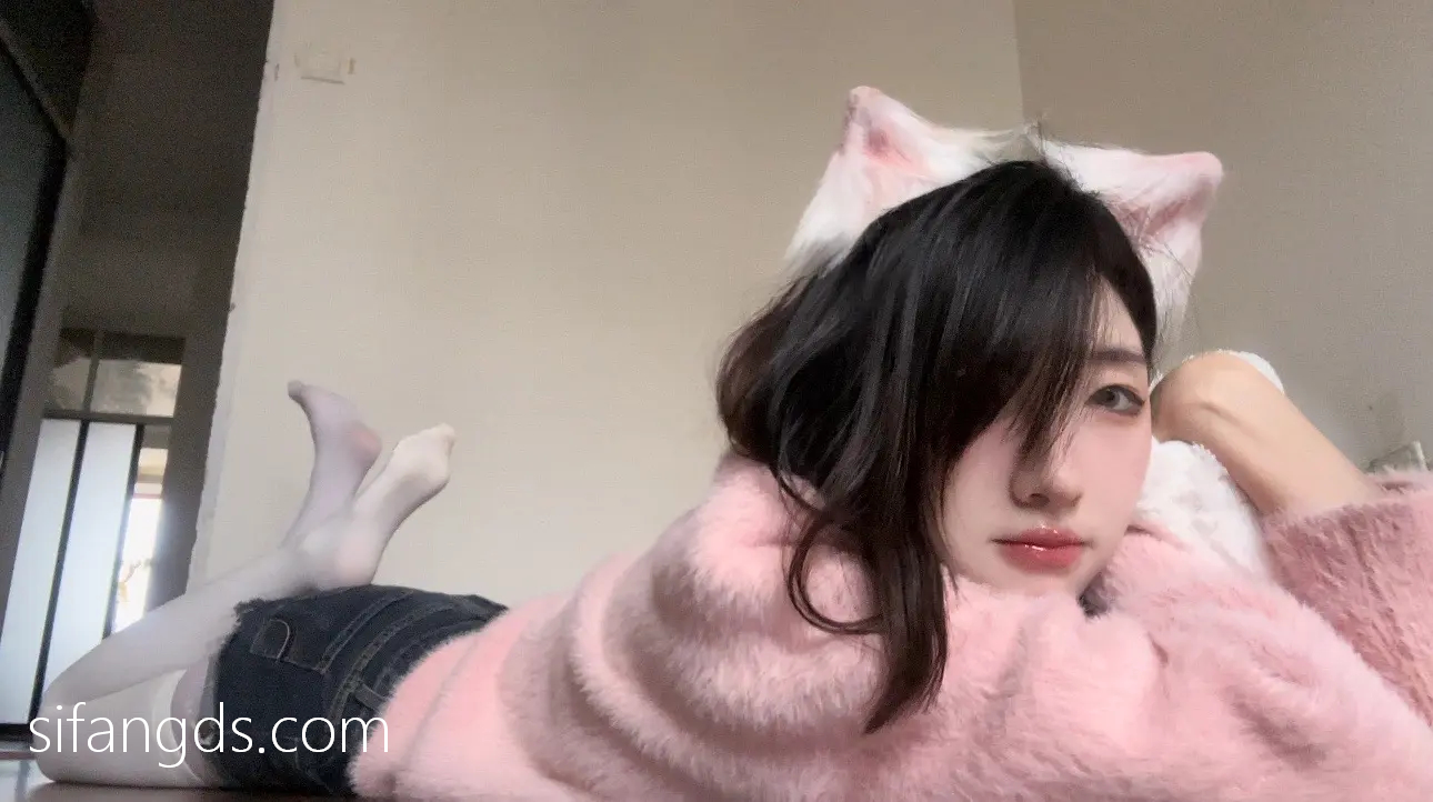 抖音40万粉网红@行简定制