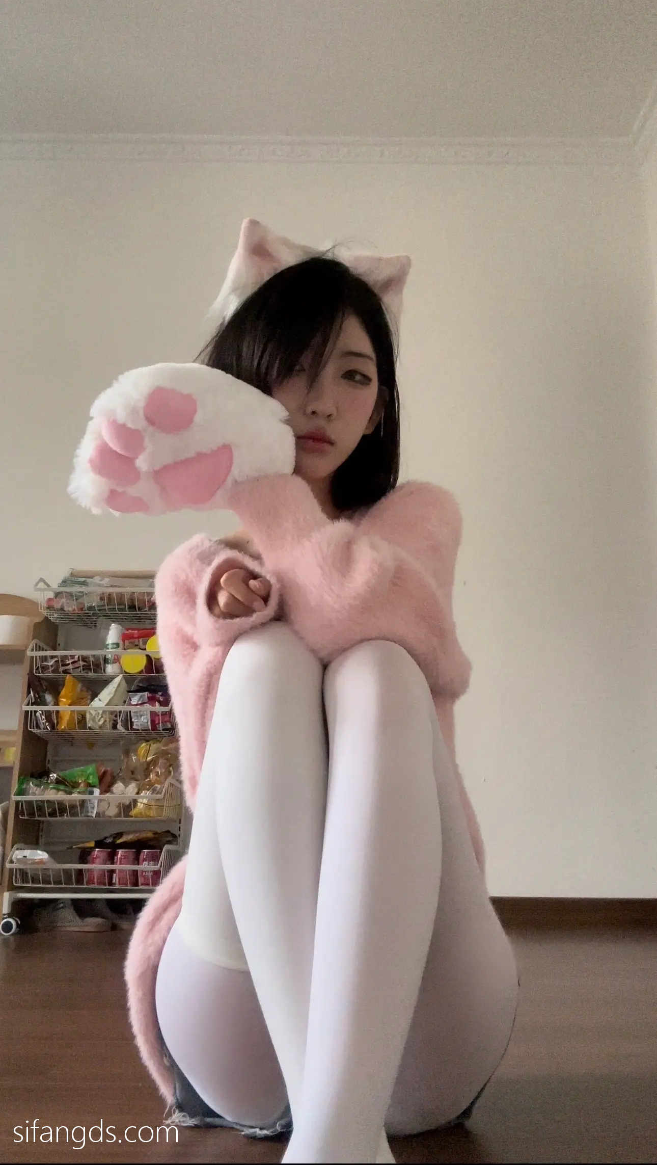 抖音40万粉网红@行简定制