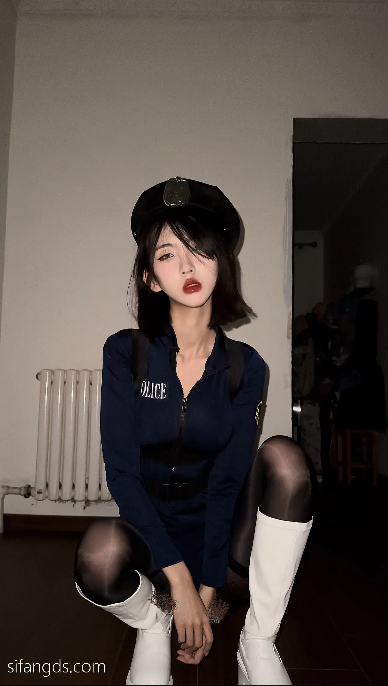 抖音40万粉网红@行简定制