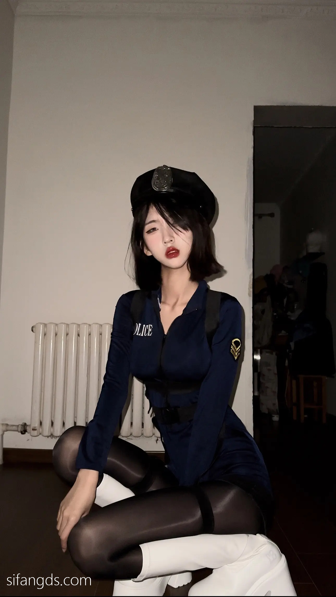 抖音40万粉网红@行简定制