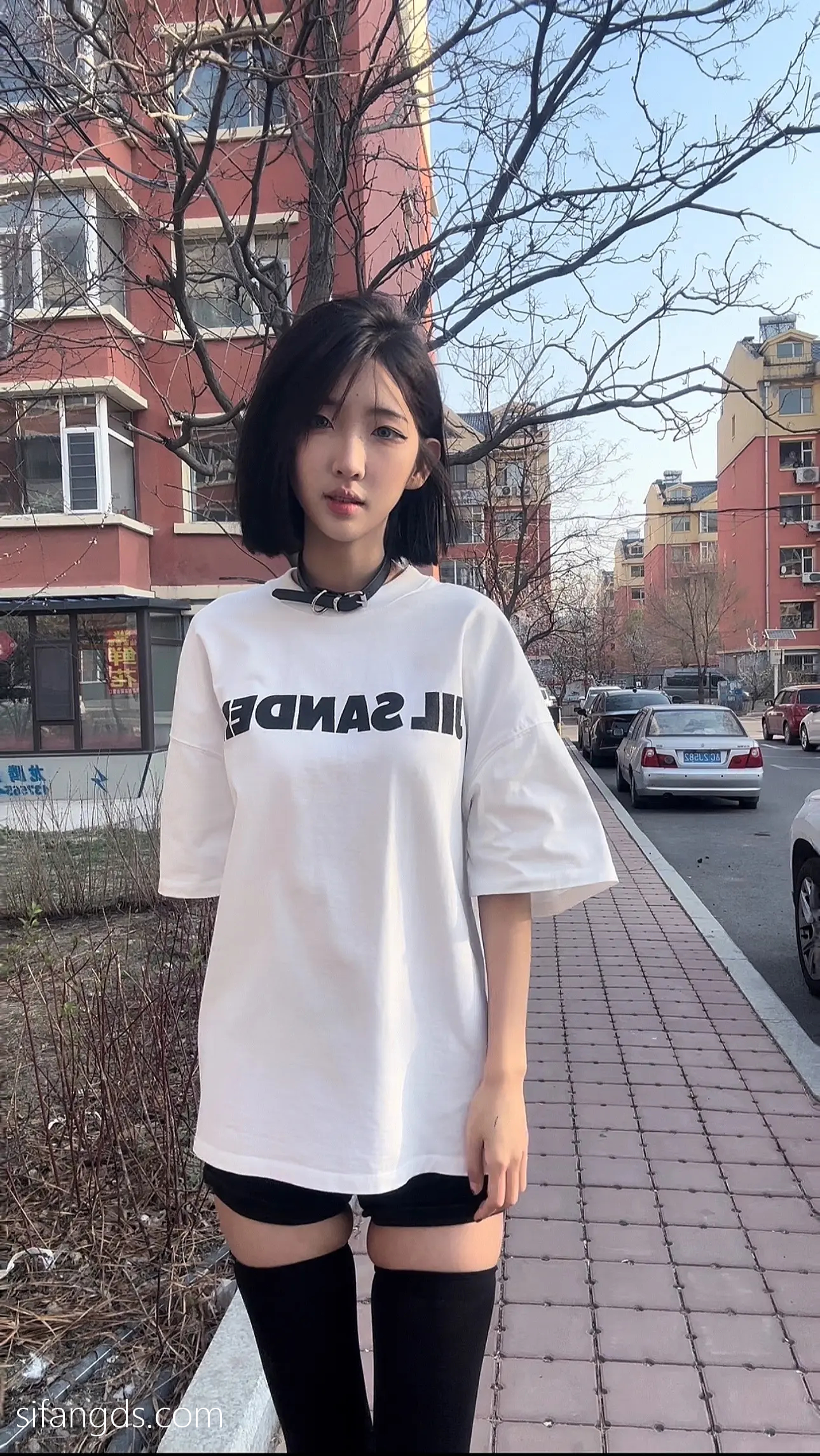 抖音40万粉网红@行简定制