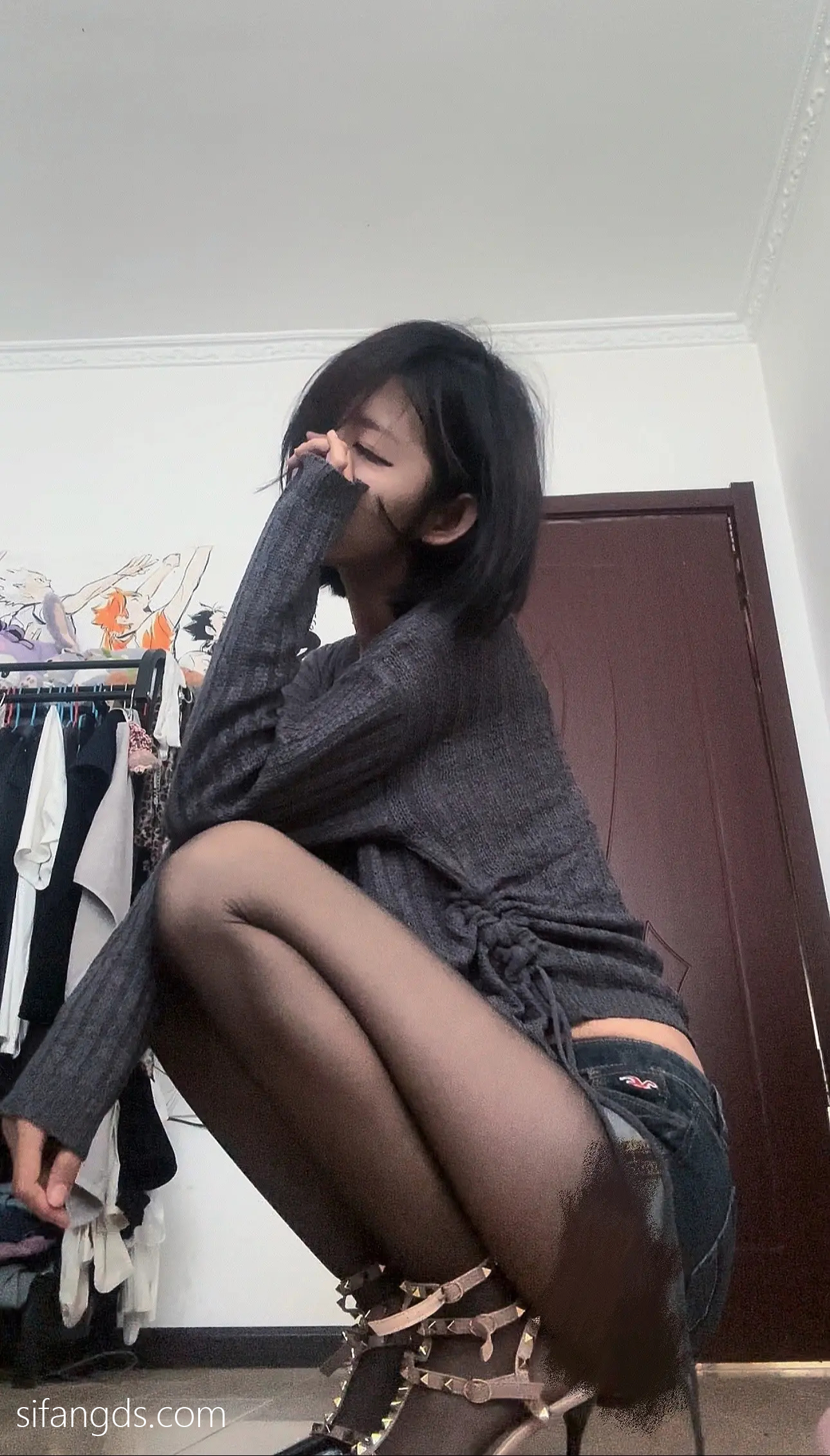 抖音40万粉网红@行简定制