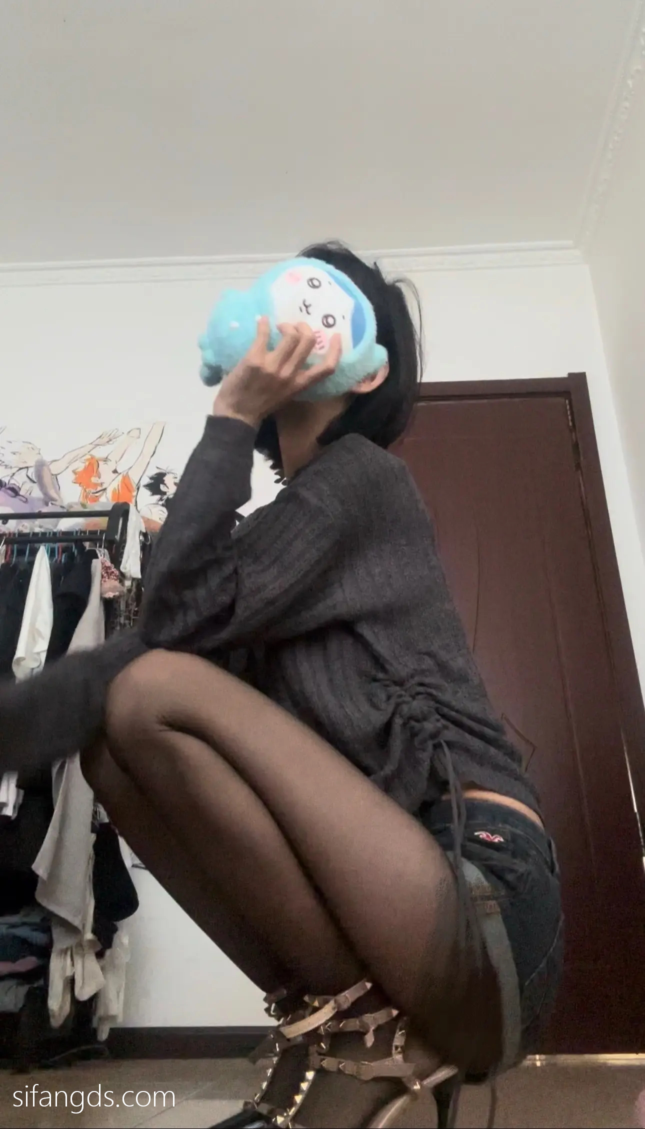 抖音40万粉网红@行简定制