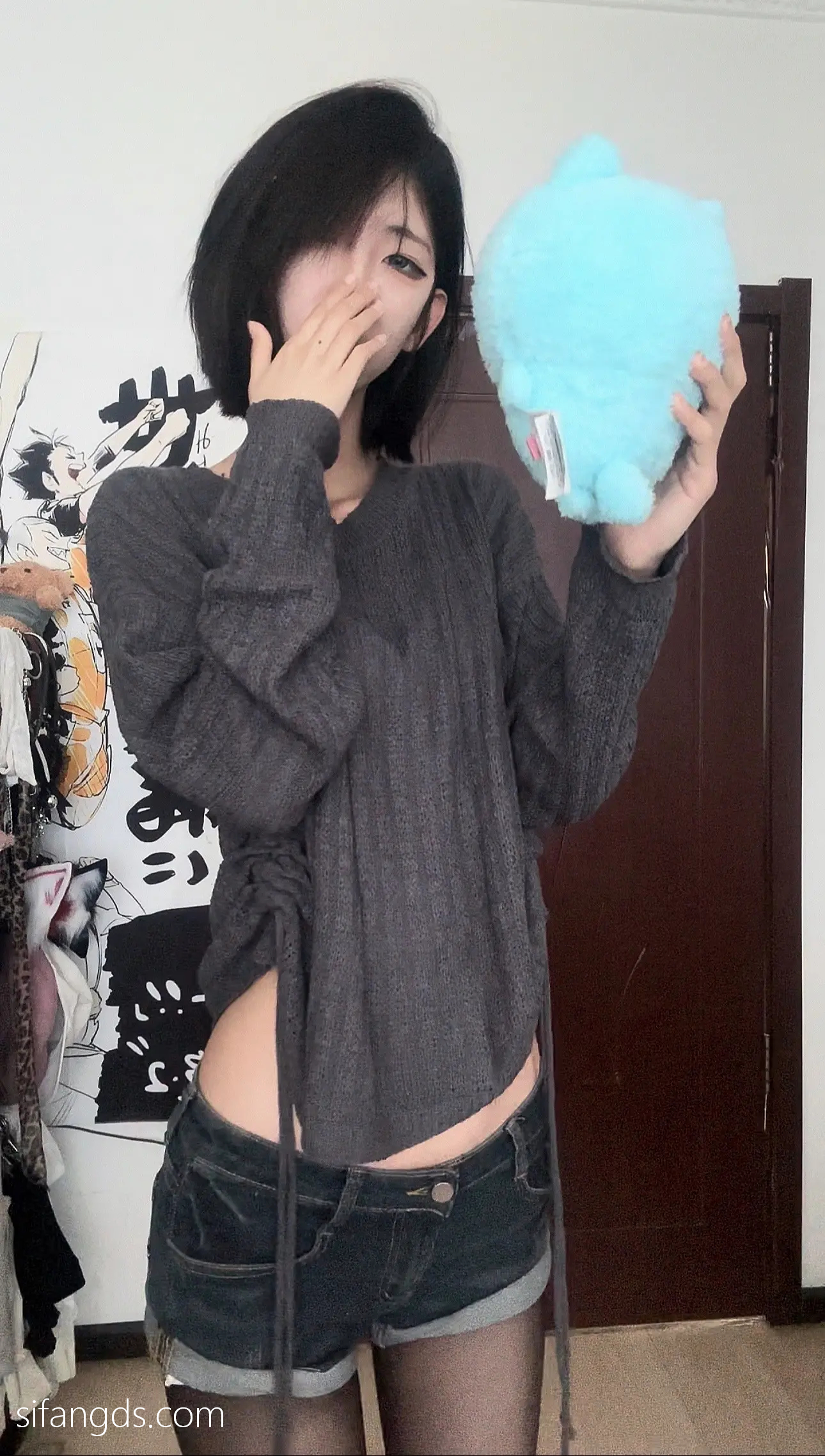 抖音40万粉网红@行简定制