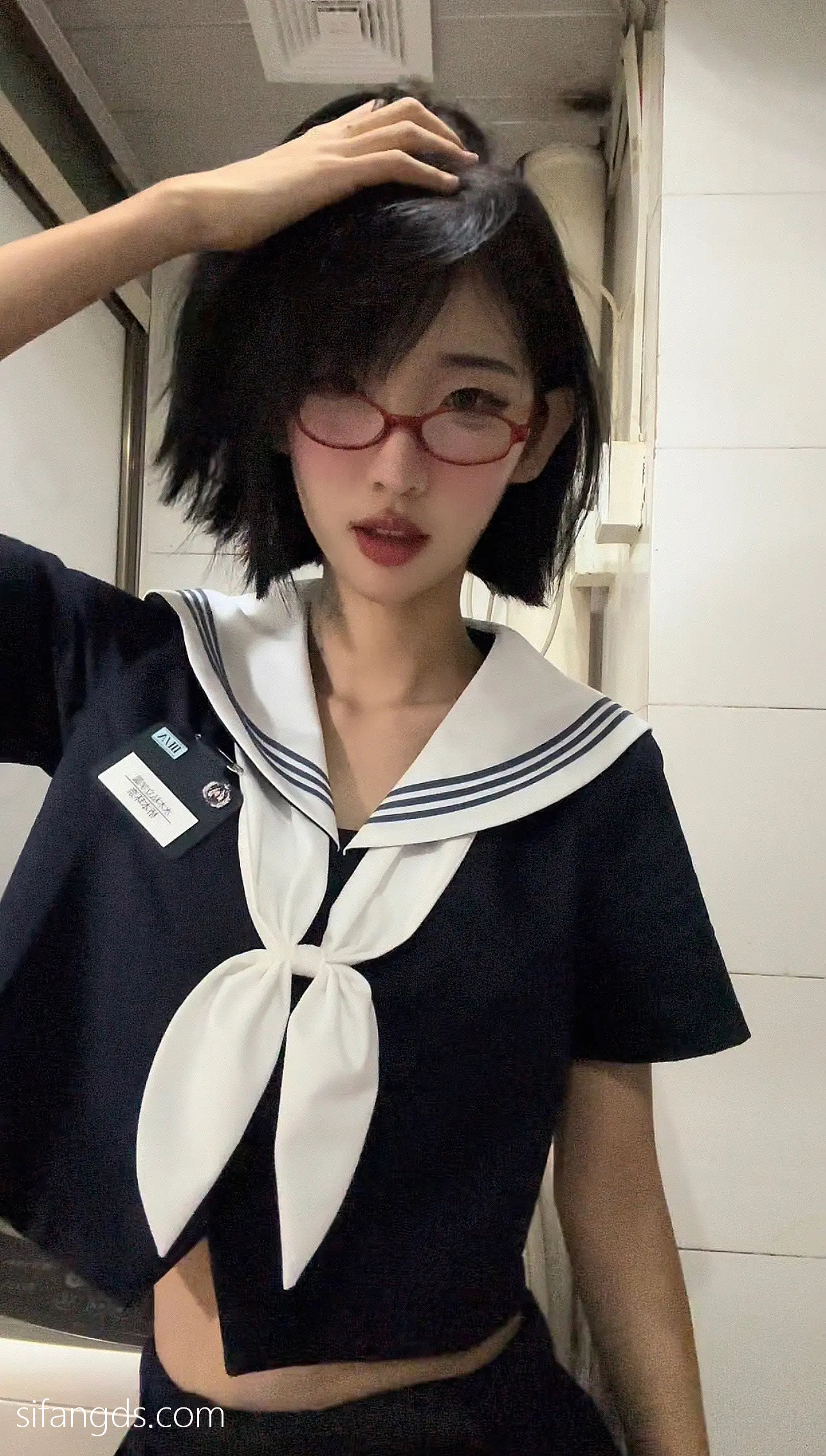 抖音40万粉网红@行简定制