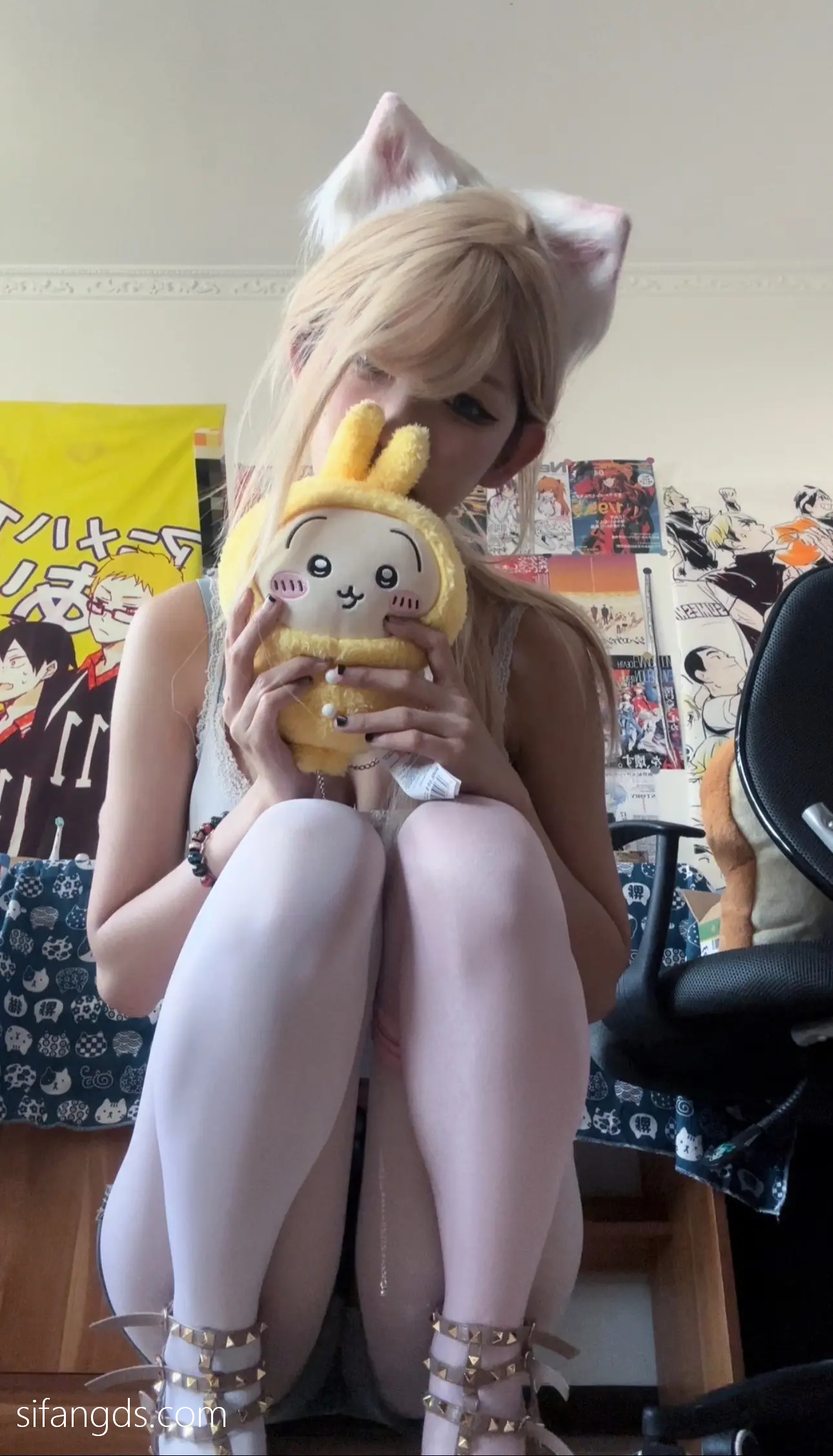 抖音40万粉网红@行简定制