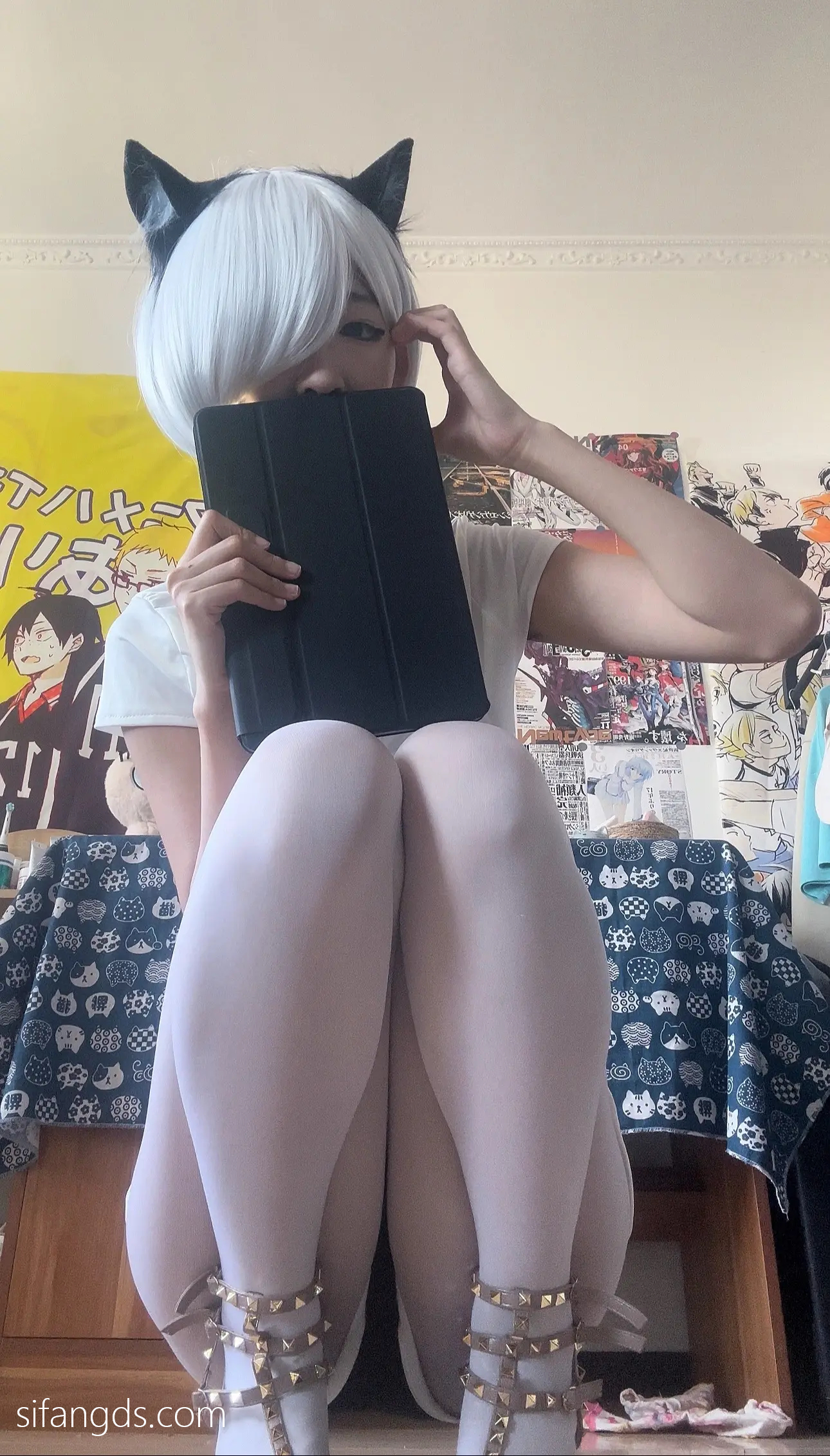 抖音40万粉网红@行简定制