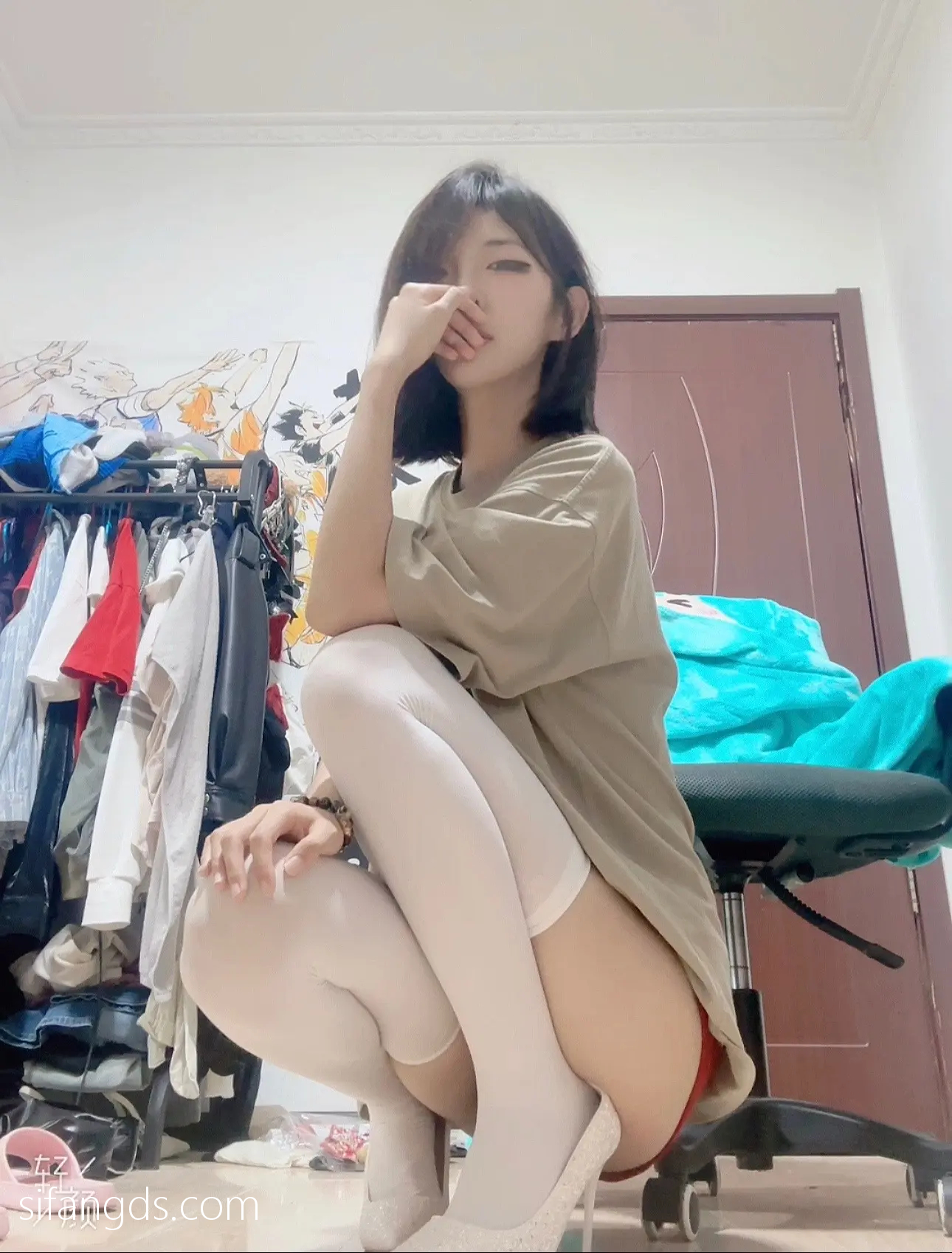 抖音40万粉网红@行简定制