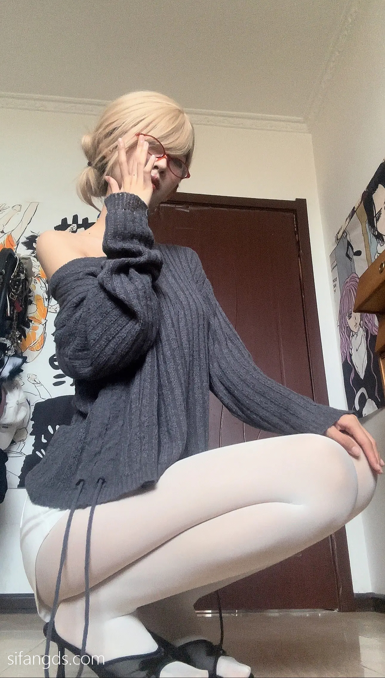 抖音40万粉网红@行简定制