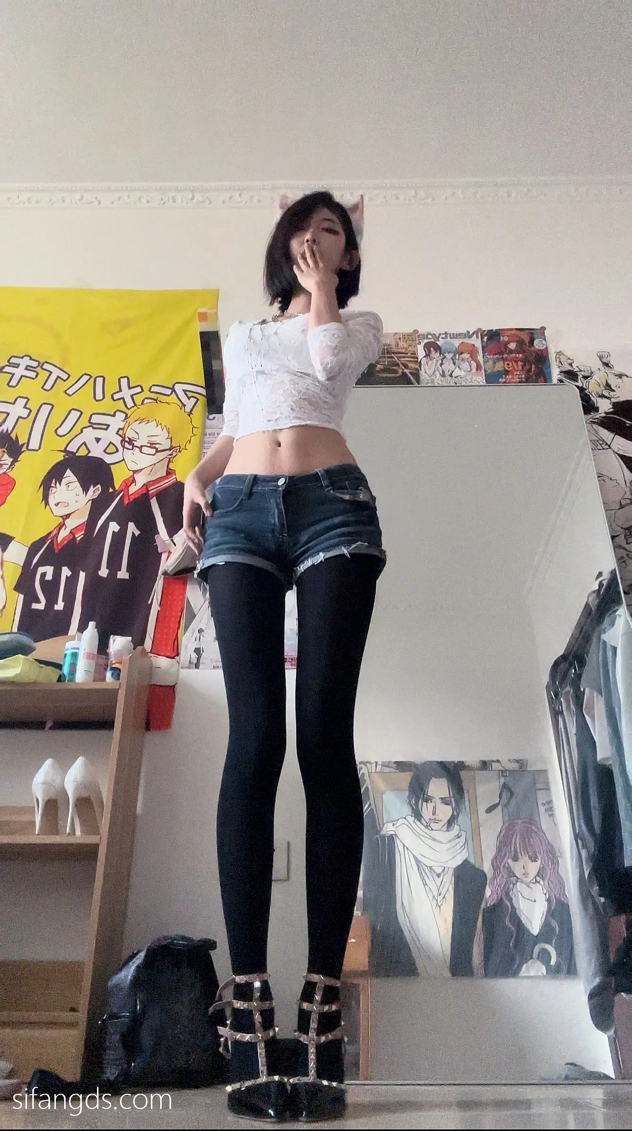 抖音40万粉网红@行简定制