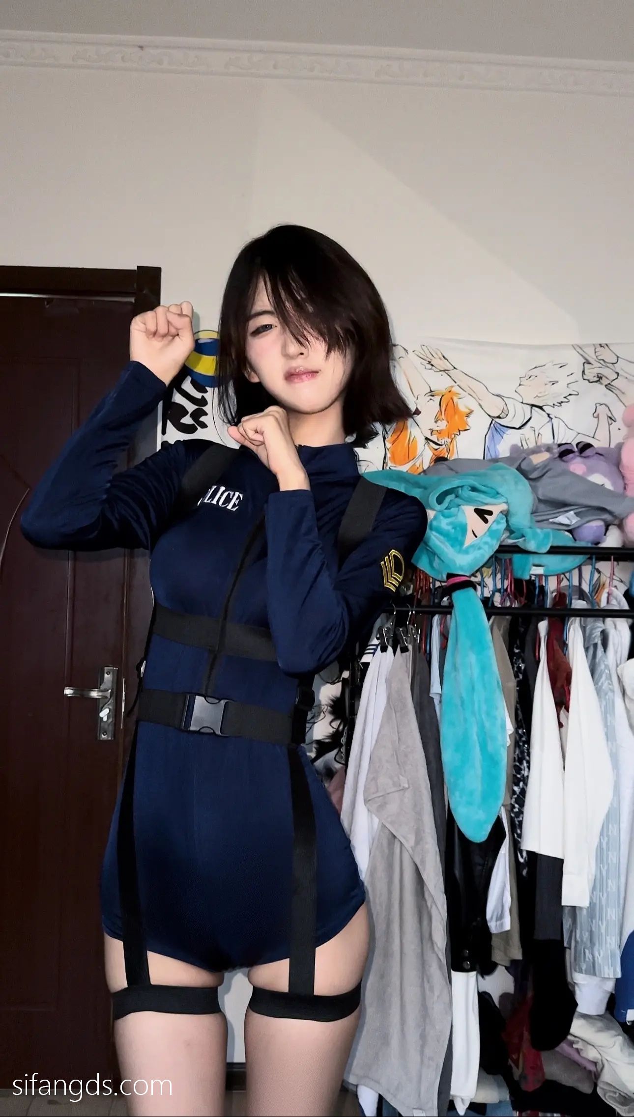 抖音40万粉网红@行简定制