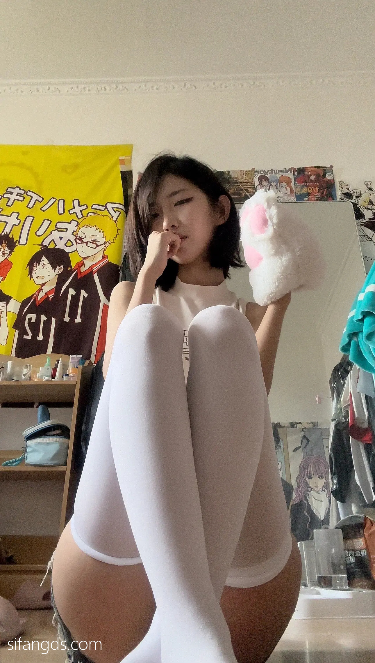 抖音40万粉网红@行简定制