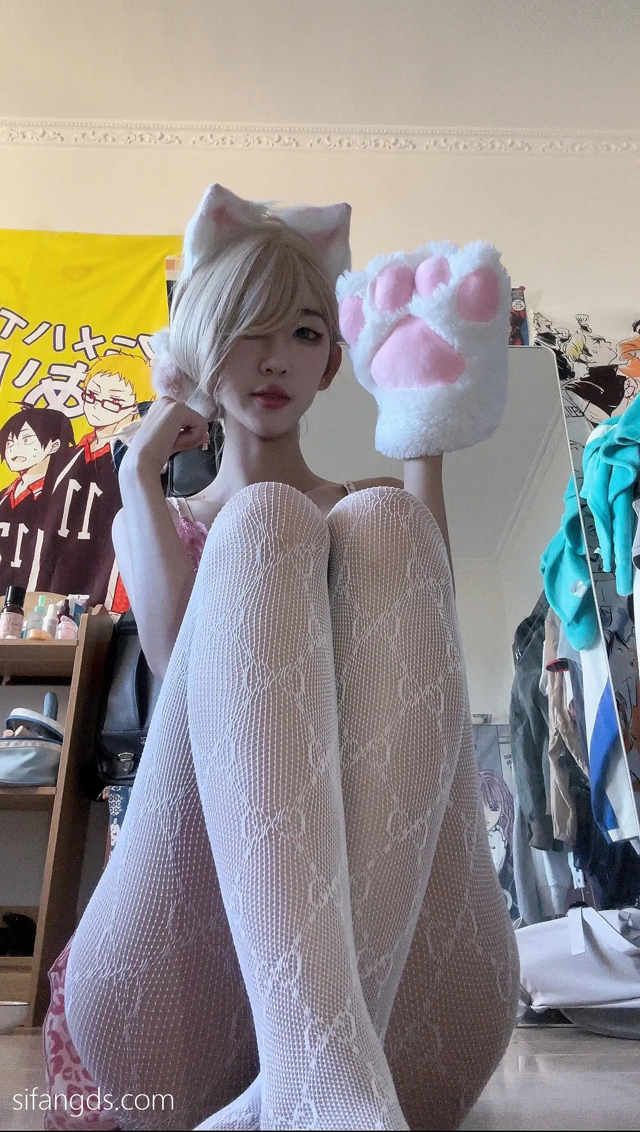 抖音40万粉网红@行简定制