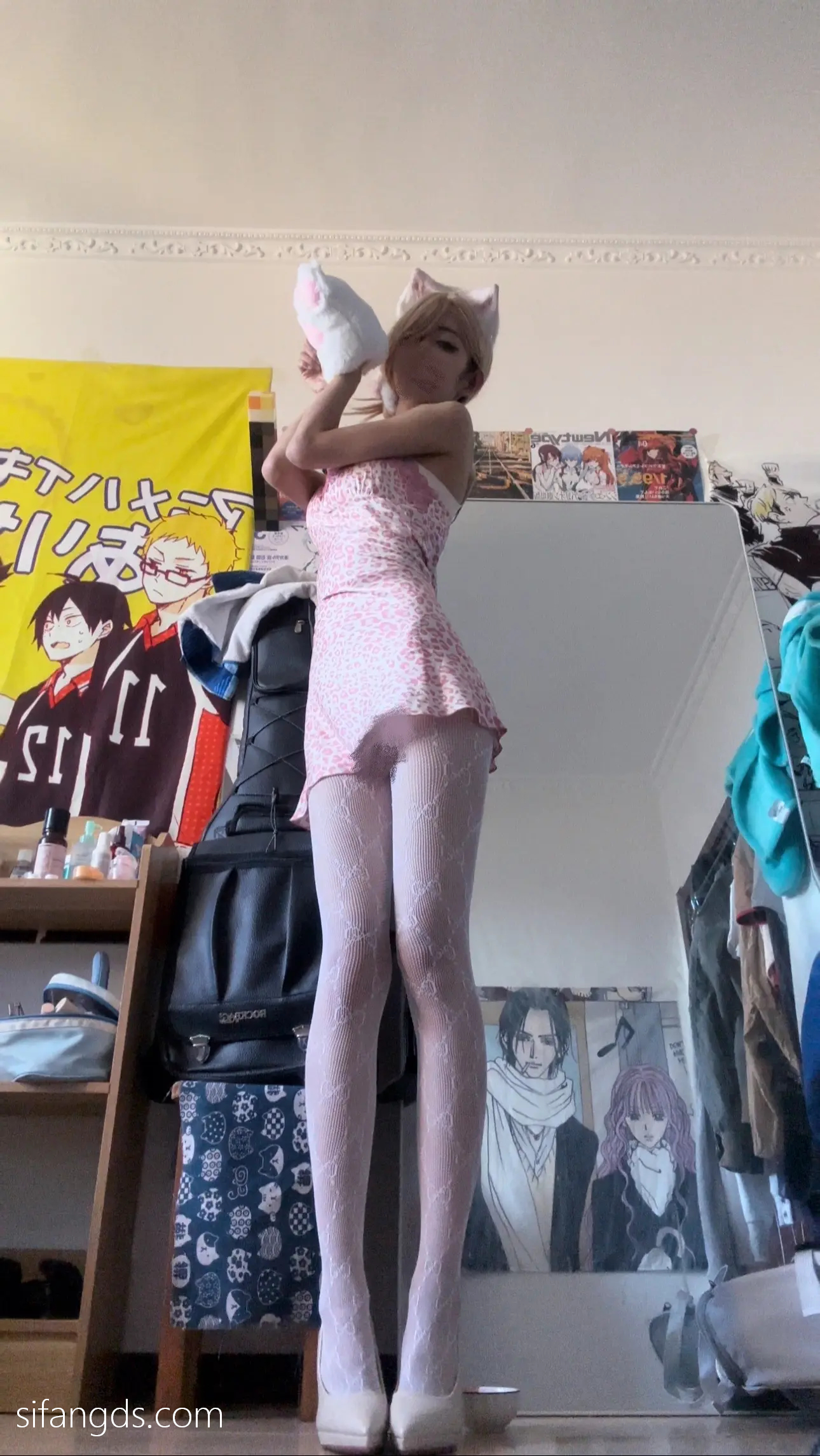 抖音40万粉网红@行简定制