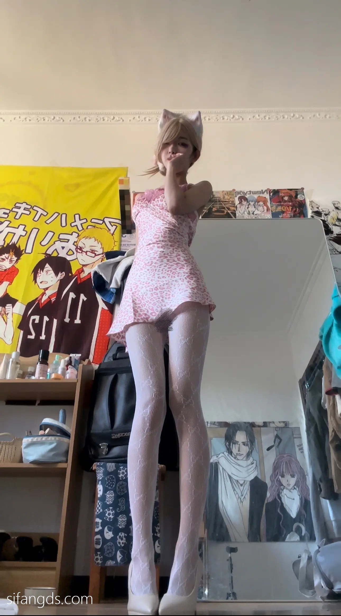 抖音40万粉网红@行简定制