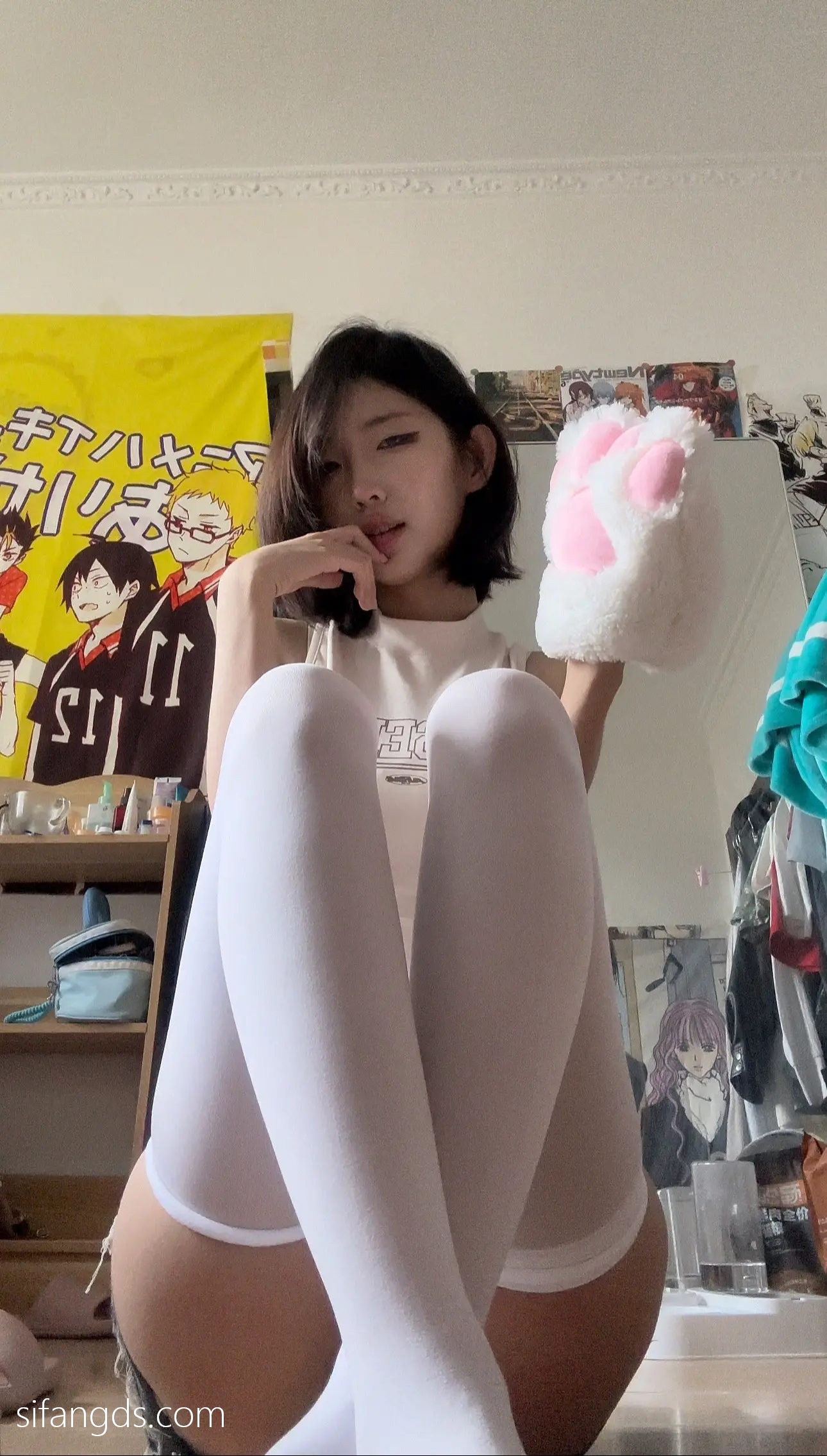 抖音40万粉网红@行简定制