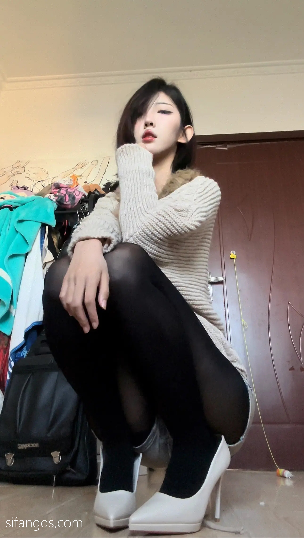 抖音40万粉网红@行简定制