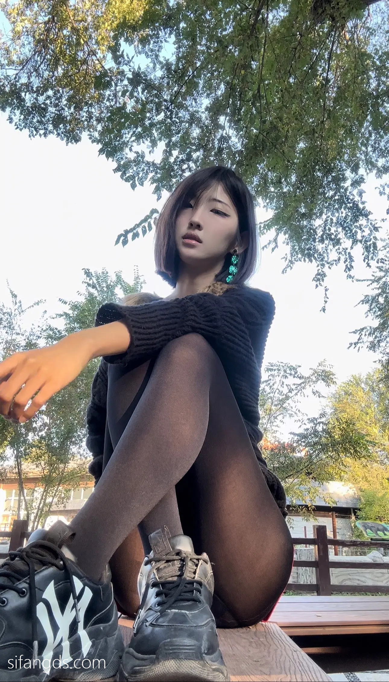 抖音40万粉网红@行简定制