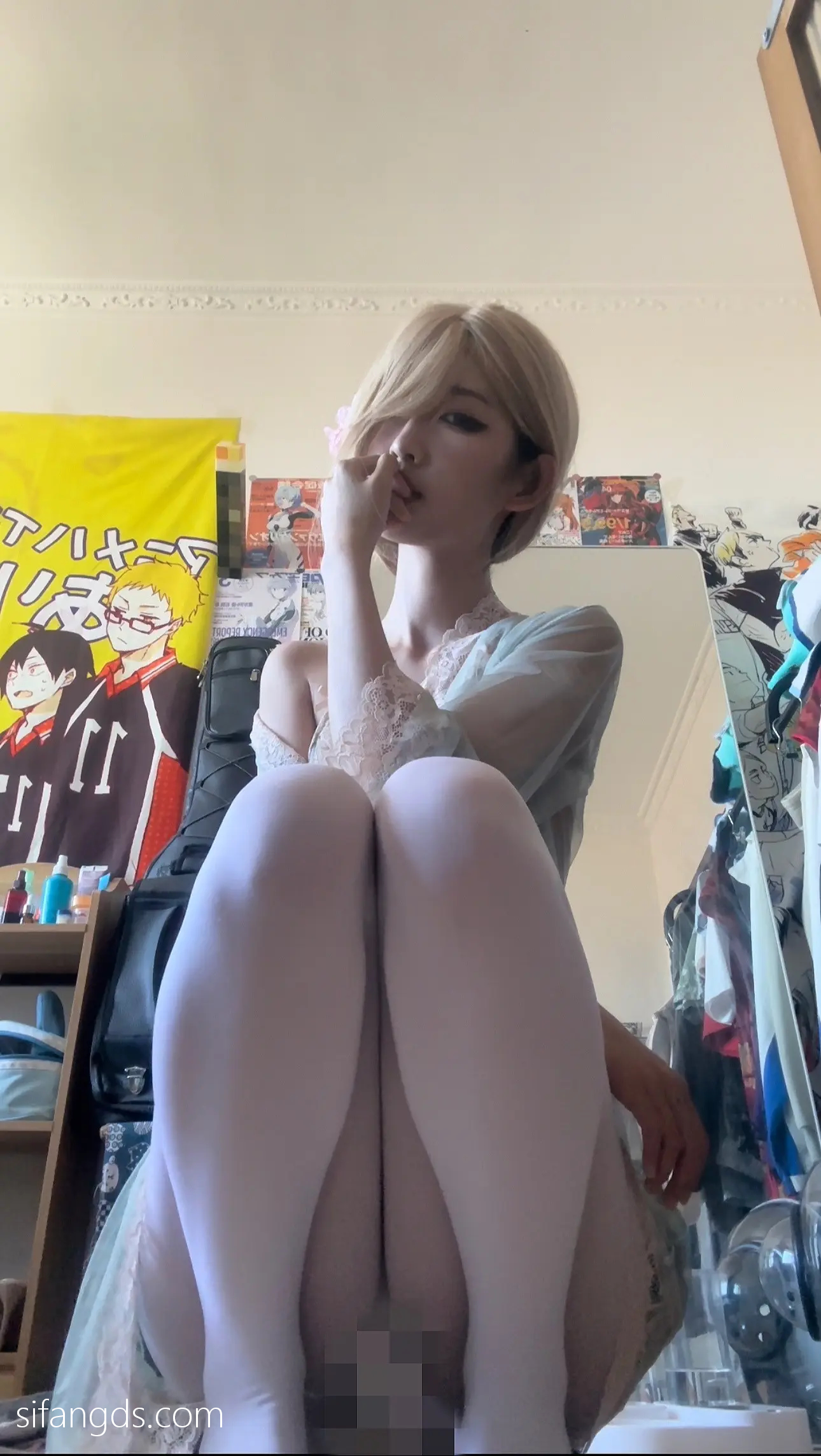 抖音40万粉网红@行简定制